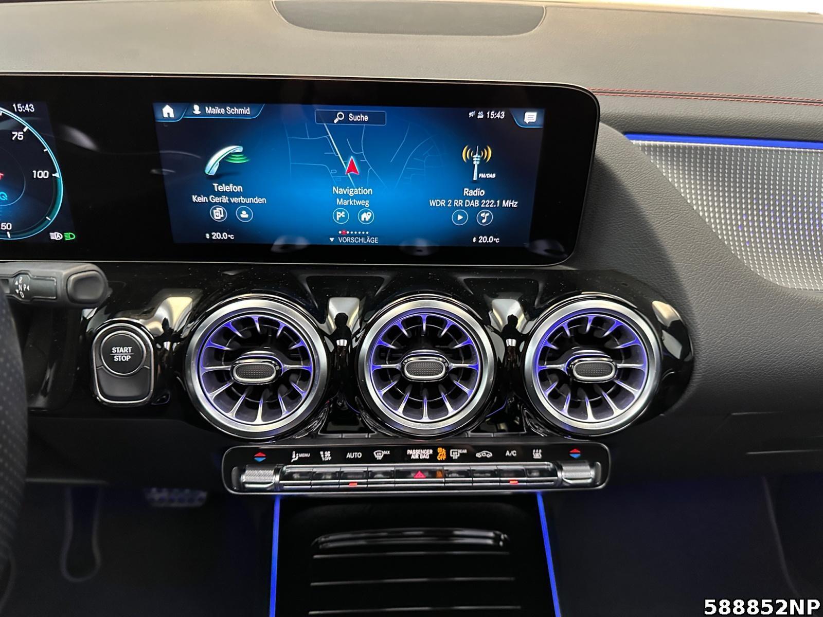 Fahrzeugabbildung Mercedes-Benz EQA 4M AMG *Night Pano AHK HUD 360° Ambiente