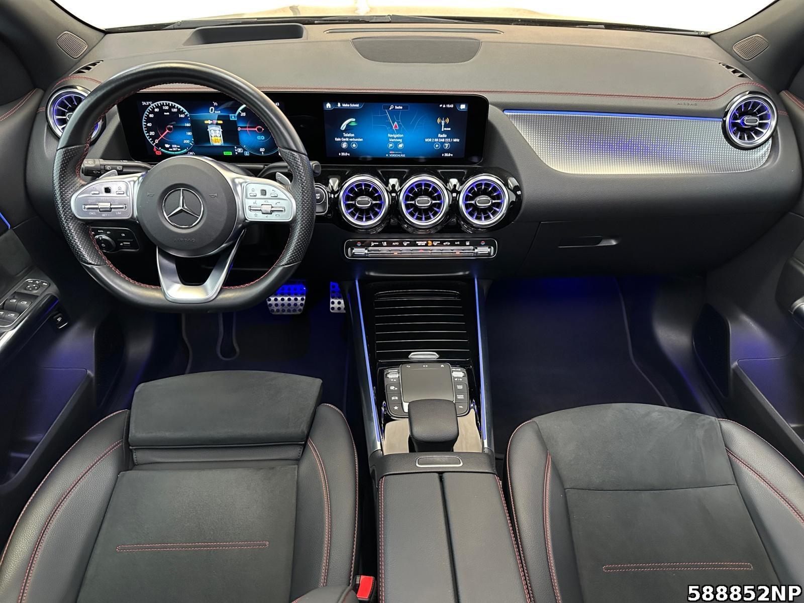 Fahrzeugabbildung Mercedes-Benz EQA 4M AMG *Night Pano AHK HUD 360° Ambiente