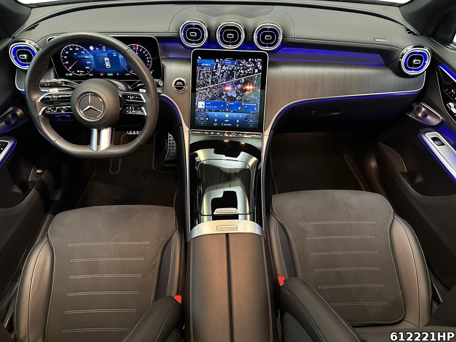 Fahrzeugabbildung Mercedes-Benz GLC 400 e 4M AMG Coupé Pano AHK Night Burmester