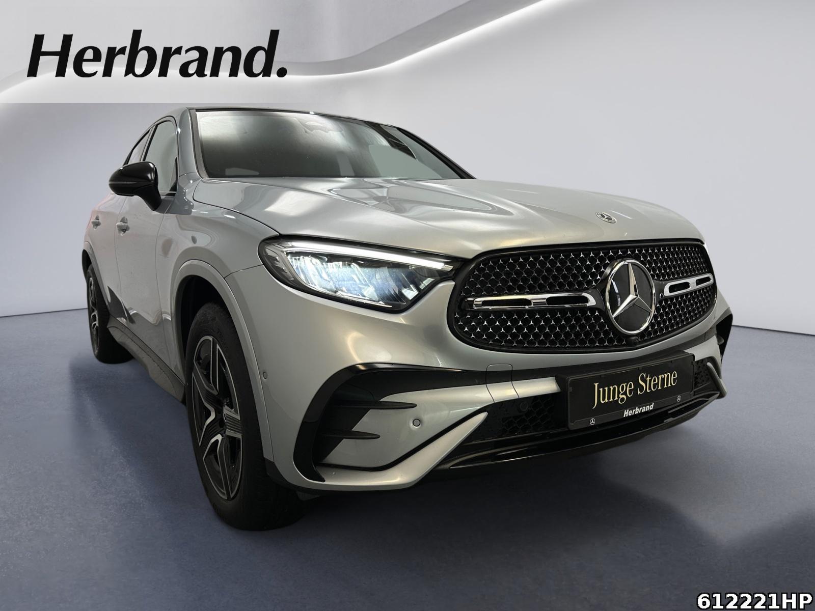 Fahrzeugabbildung Mercedes-Benz GLC 400 e 4M AMG Coupé Pano AHK Night Burmester