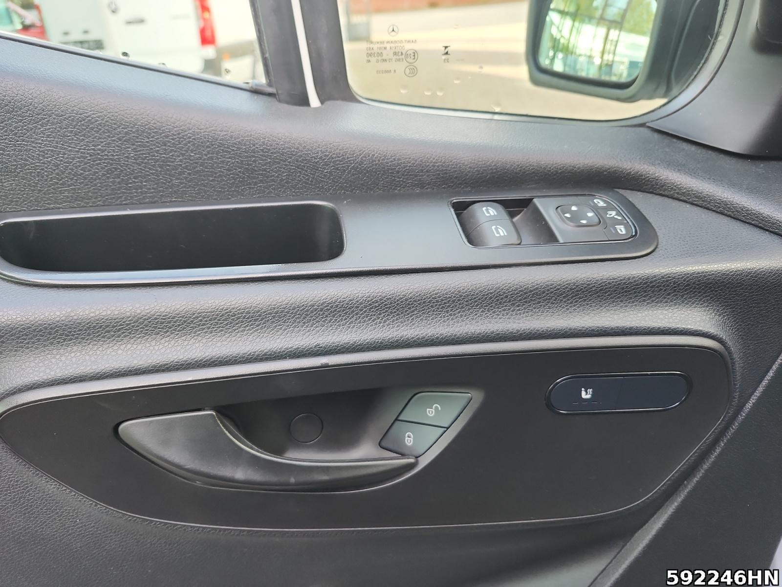 Fahrzeugabbildung Mercedes-Benz Sprinter 317 CDI Kasten*Maxi*MBUX*360Kamera*