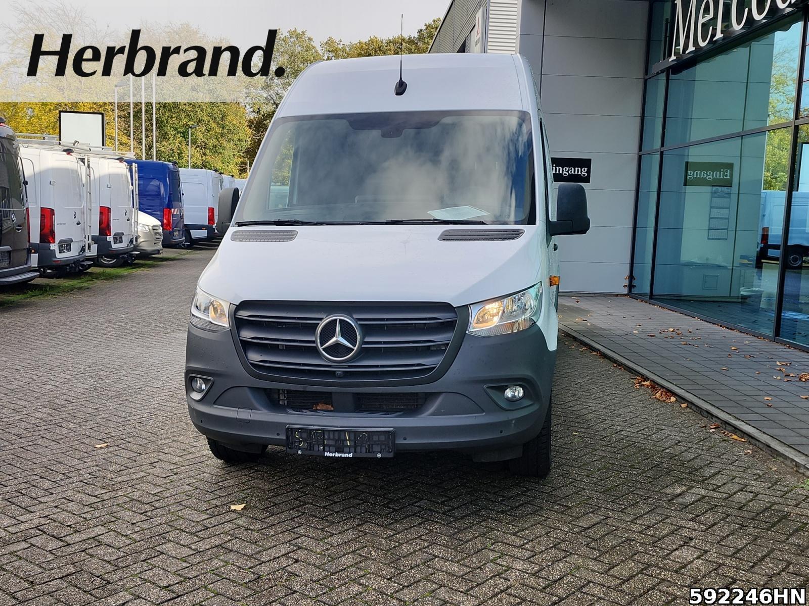 Fahrzeugabbildung Mercedes-Benz Sprinter 317 CDI Kasten*Maxi*MBUX*360Kamera*