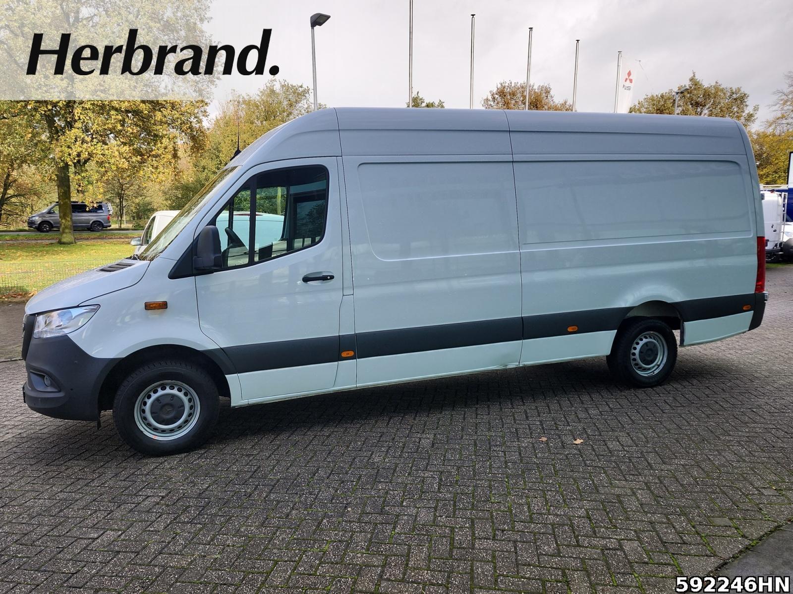Fahrzeugabbildung Mercedes-Benz Sprinter 317 CDI Kasten*Maxi*MBUX*360Kamera*