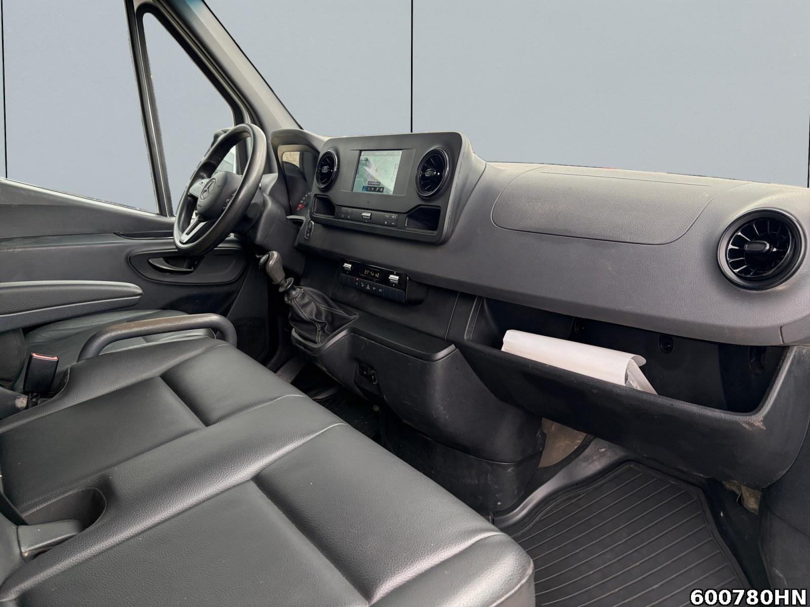 Fahrzeugabbildung Mercedes-Benz Sprinter 214 CDI *Klima*Navi*AHK*L1H1*Leder*
