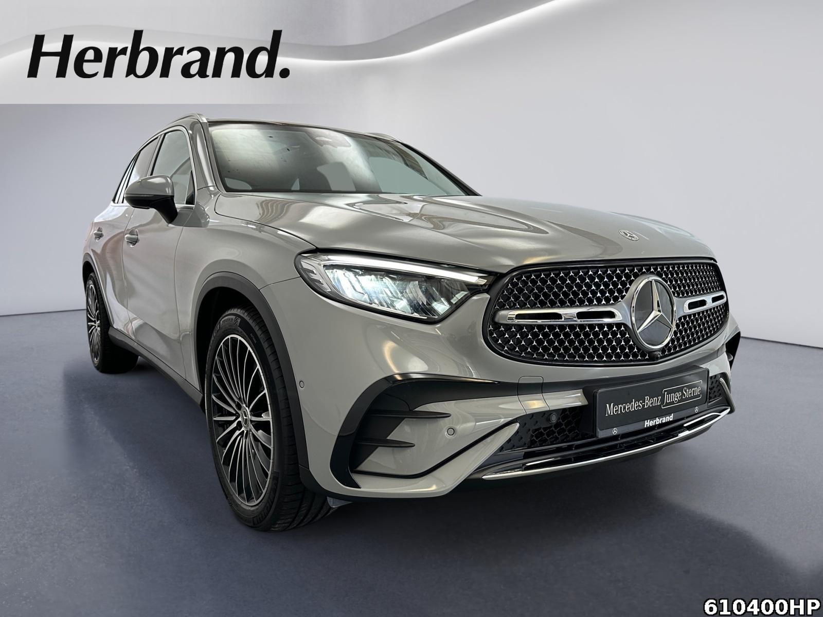 Fahrzeugabbildung Mercedes-Benz GLC 300 4M AMG Pano AHK Memory Kamera Totw. 20