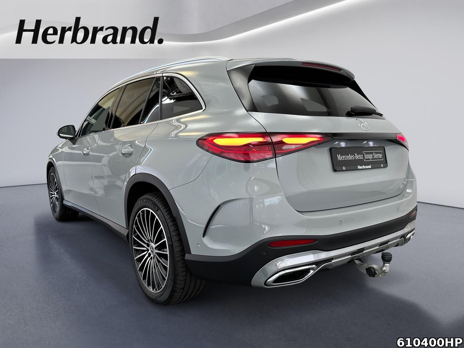 Fahrzeugabbildung Mercedes-Benz GLC 300 4M AMG Pano AHK Memory Kamera Totw. 20