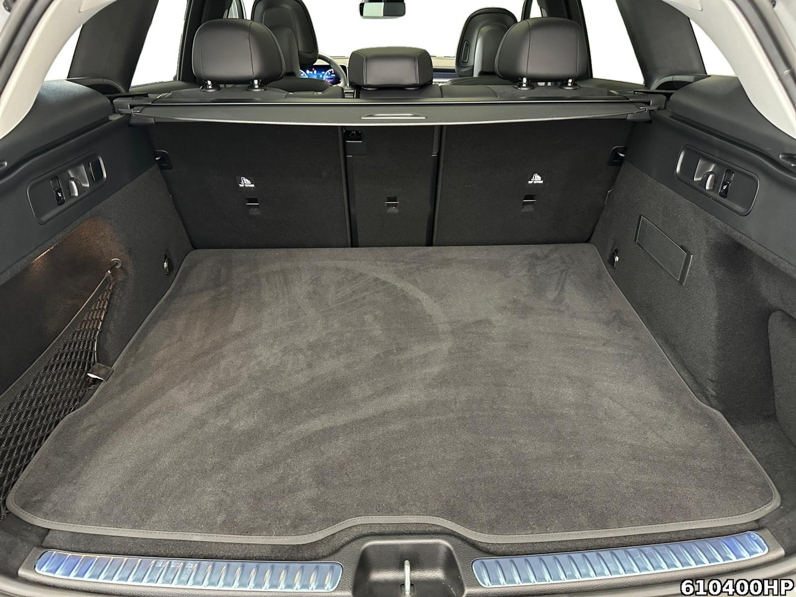 Fahrzeugabbildung Mercedes-Benz GLC 300 4M AMG Pano AHK Memory Kamera Totw. 20