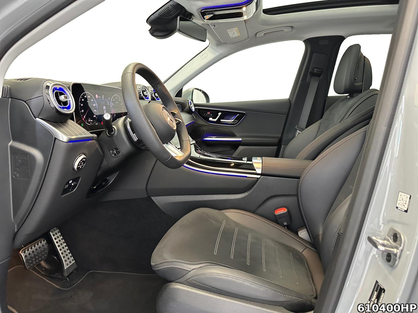 Fahrzeugabbildung Mercedes-Benz GLC 300 4M AMG Pano AHK Memory Kamera Totw. 20