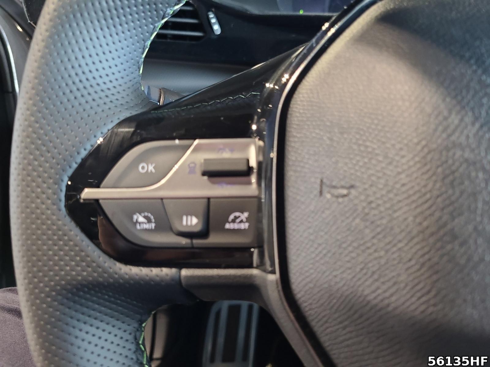 Fahrzeugabbildung Peugeot 408 GT Mildhiybrid*Navi*Sitzheizung*Kamera