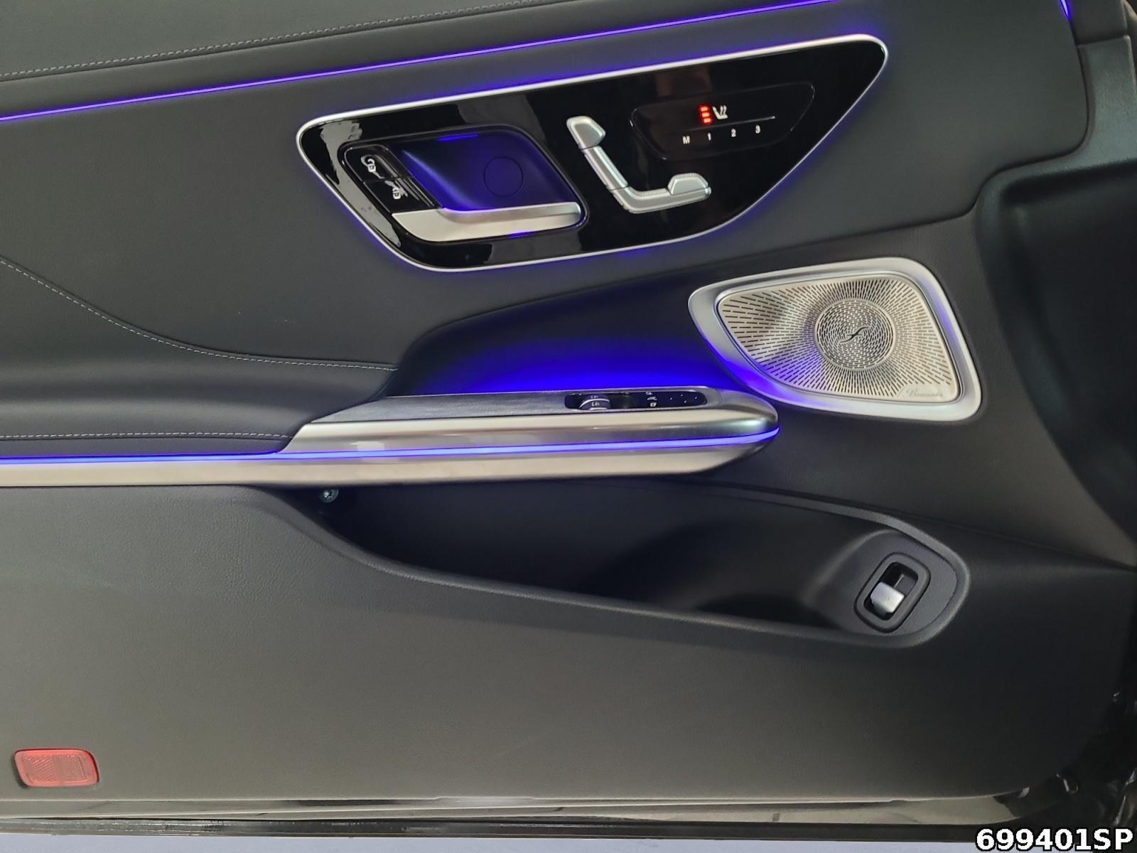 Fahrzeugabbildung Mercedes-Benz CLE 220 d AMG Pano Burmester Digital-Light 360°