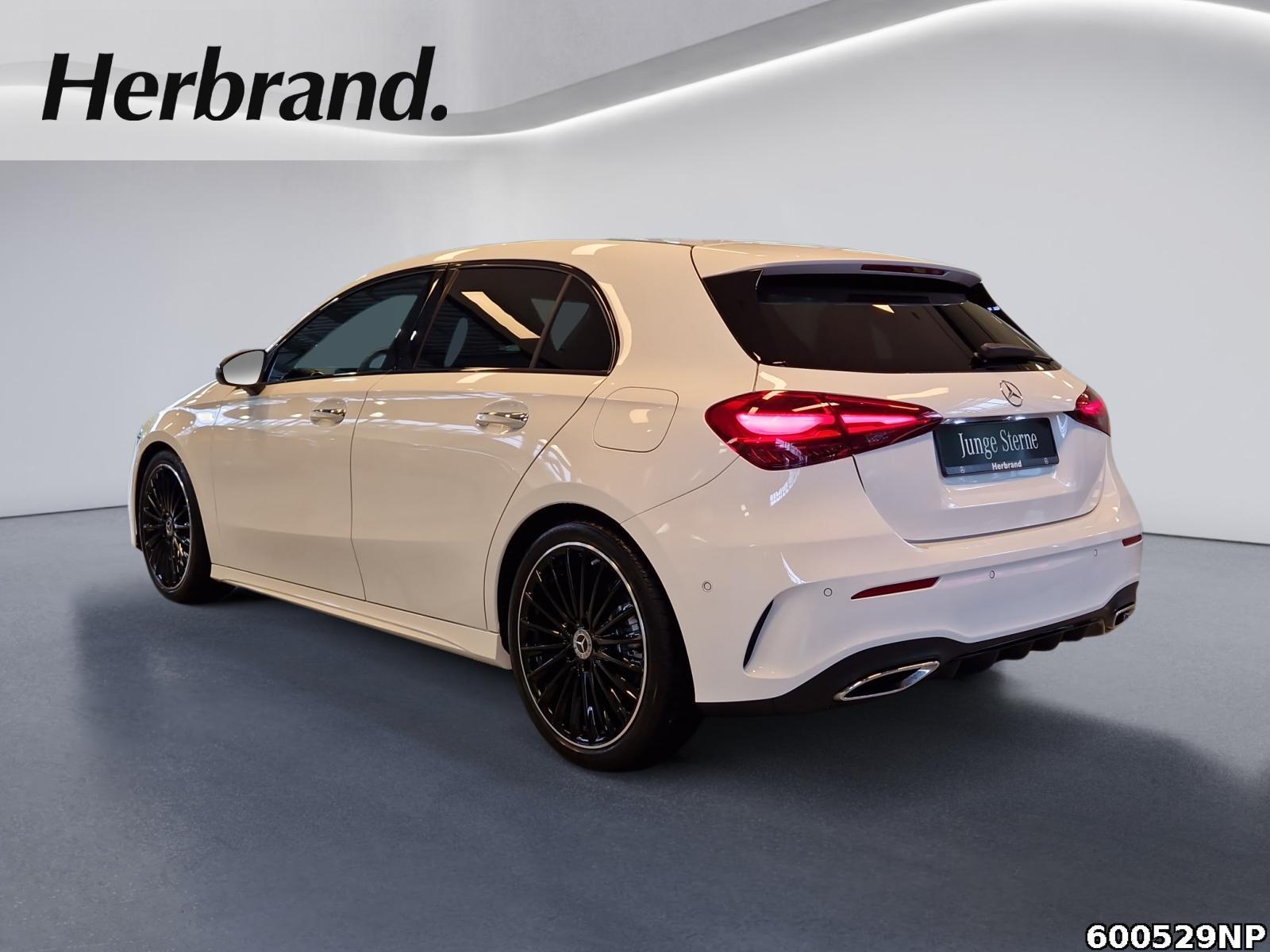Fahrzeugabbildung Mercedes-Benz A 250 4M AMG Pano Night KEYLESS Kamera CarPlay