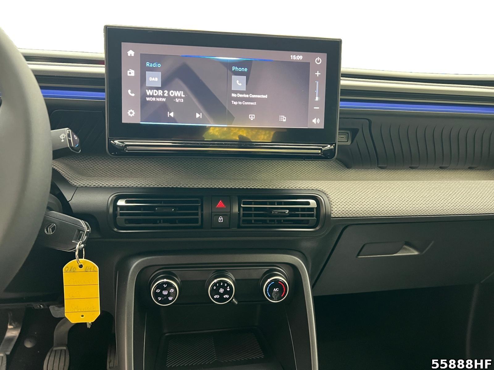 Fahrzeugabbildung Citroën C3 Plus 100 PS MT