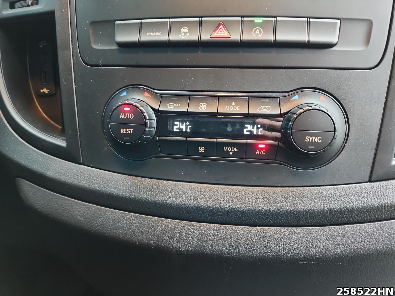 Fahrzeugabbildung Mercedes-Benz Vito 114 CDI Kasten lang*LED*AHK2500kg*Kamera*