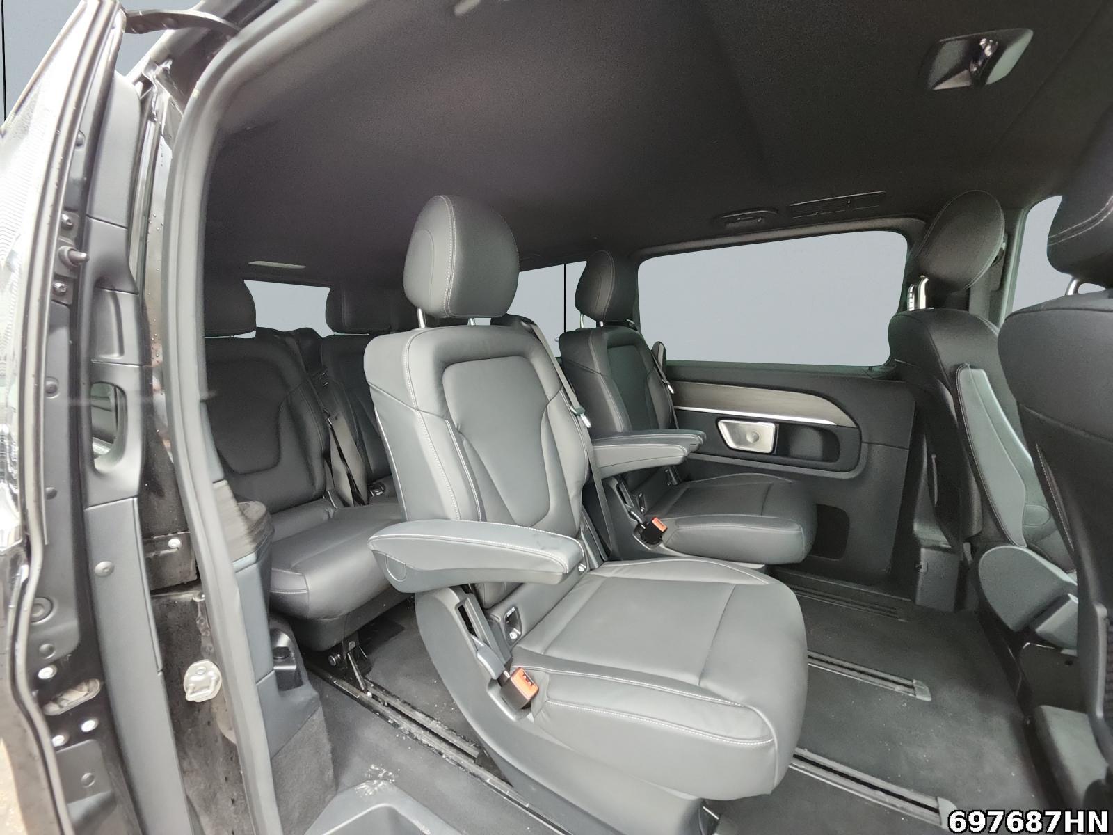 Fahrzeugabbildung Mercedes-Benz V 300 d AVANTGARDE Lang*Standh*Multibeam*Distro