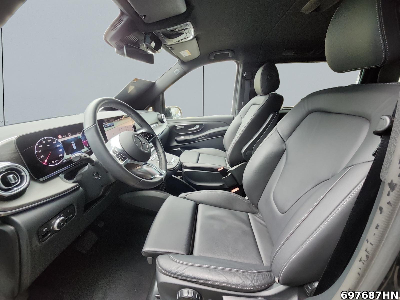 Fahrzeugabbildung Mercedes-Benz V 300 d AVANTGARDE Lang*Standh*Multibeam*Distro