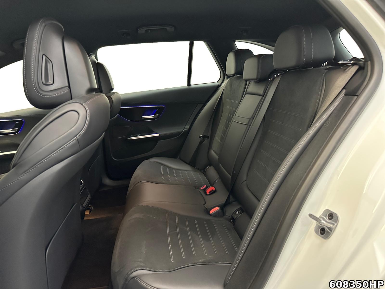 Fahrzeugabbildung Mercedes-Benz C 300 d T AMG DISTRONIC AHK Kamera CarPlay