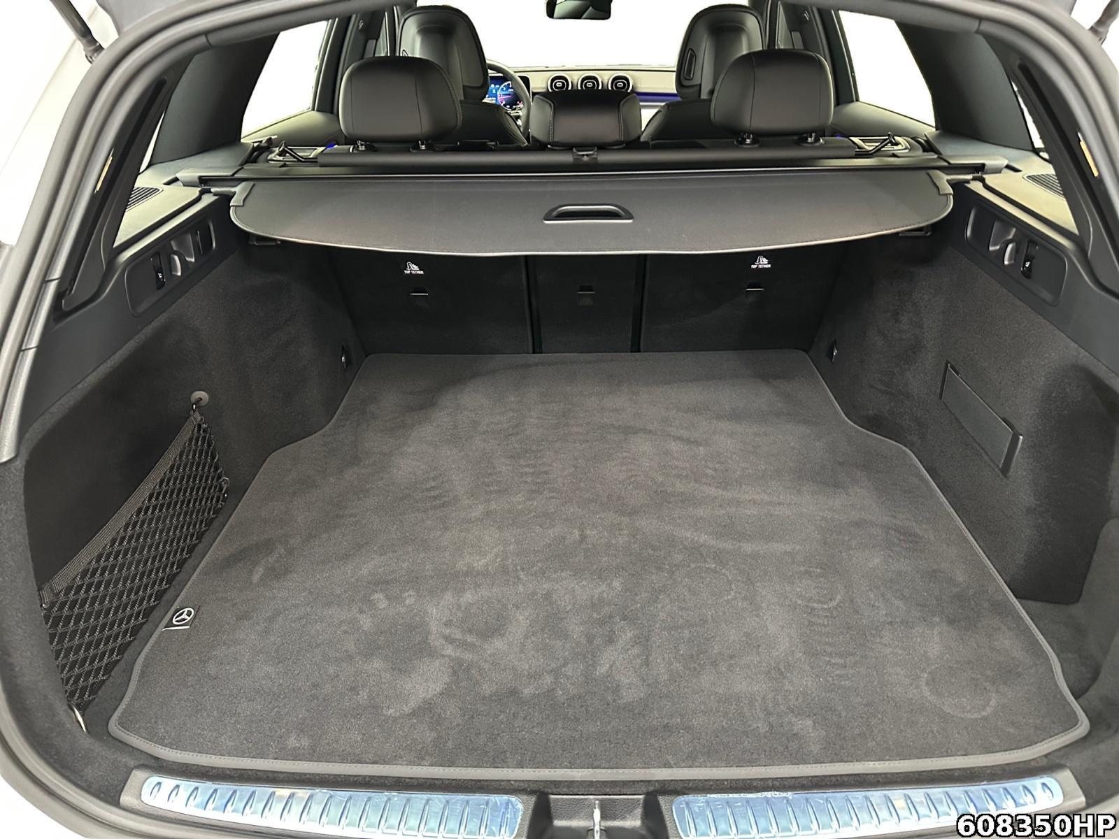 Fahrzeugabbildung Mercedes-Benz C 300 d T AMG DISTRONIC AHK Kamera CarPlay
