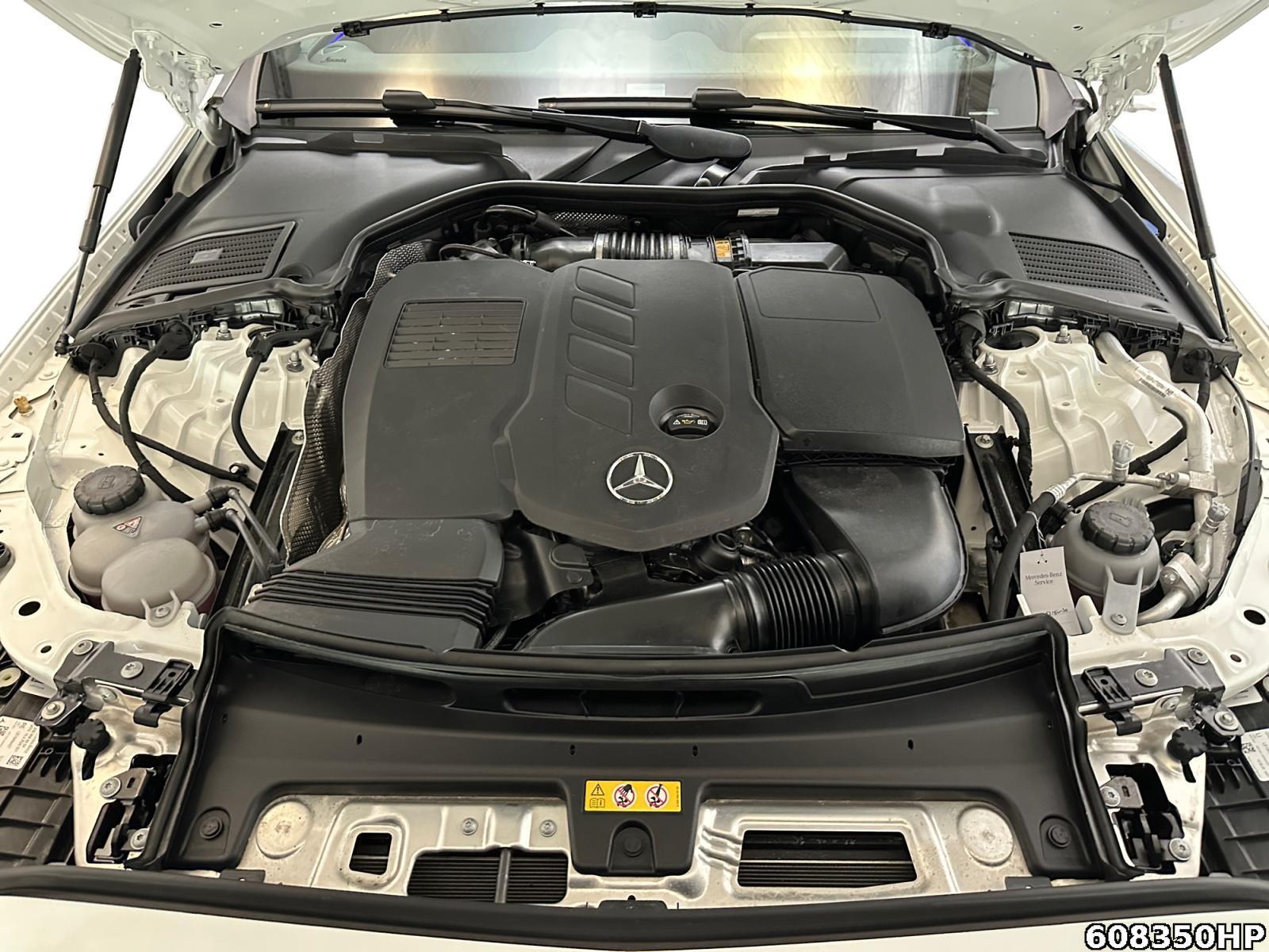 Fahrzeugabbildung Mercedes-Benz C 300 d T AMG DISTRONIC AHK Kamera CarPlay