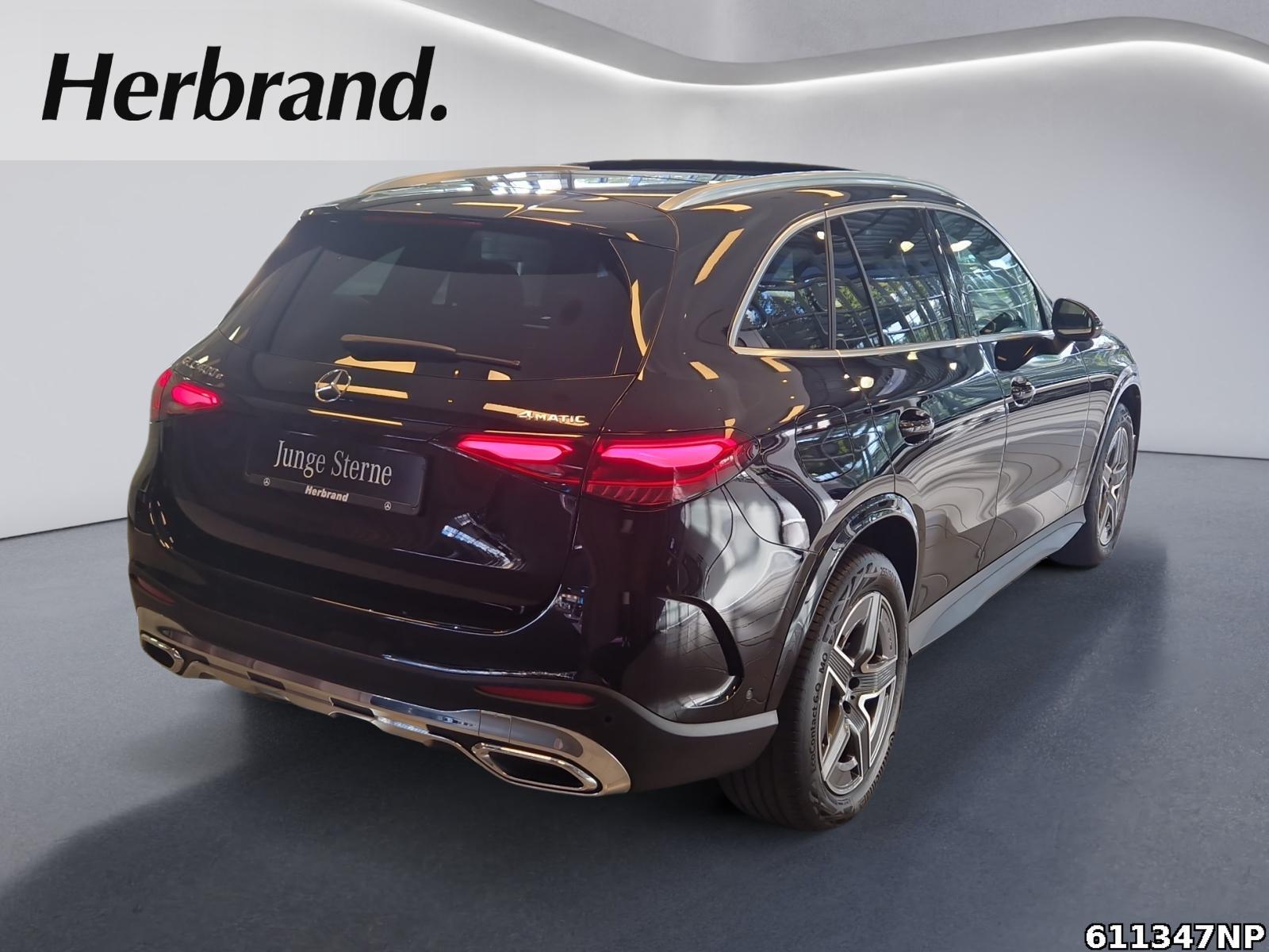 Fahrzeugabbildung Mercedes-Benz GLC 400 e 4M AMG Pano AHK Digital Light Memory.