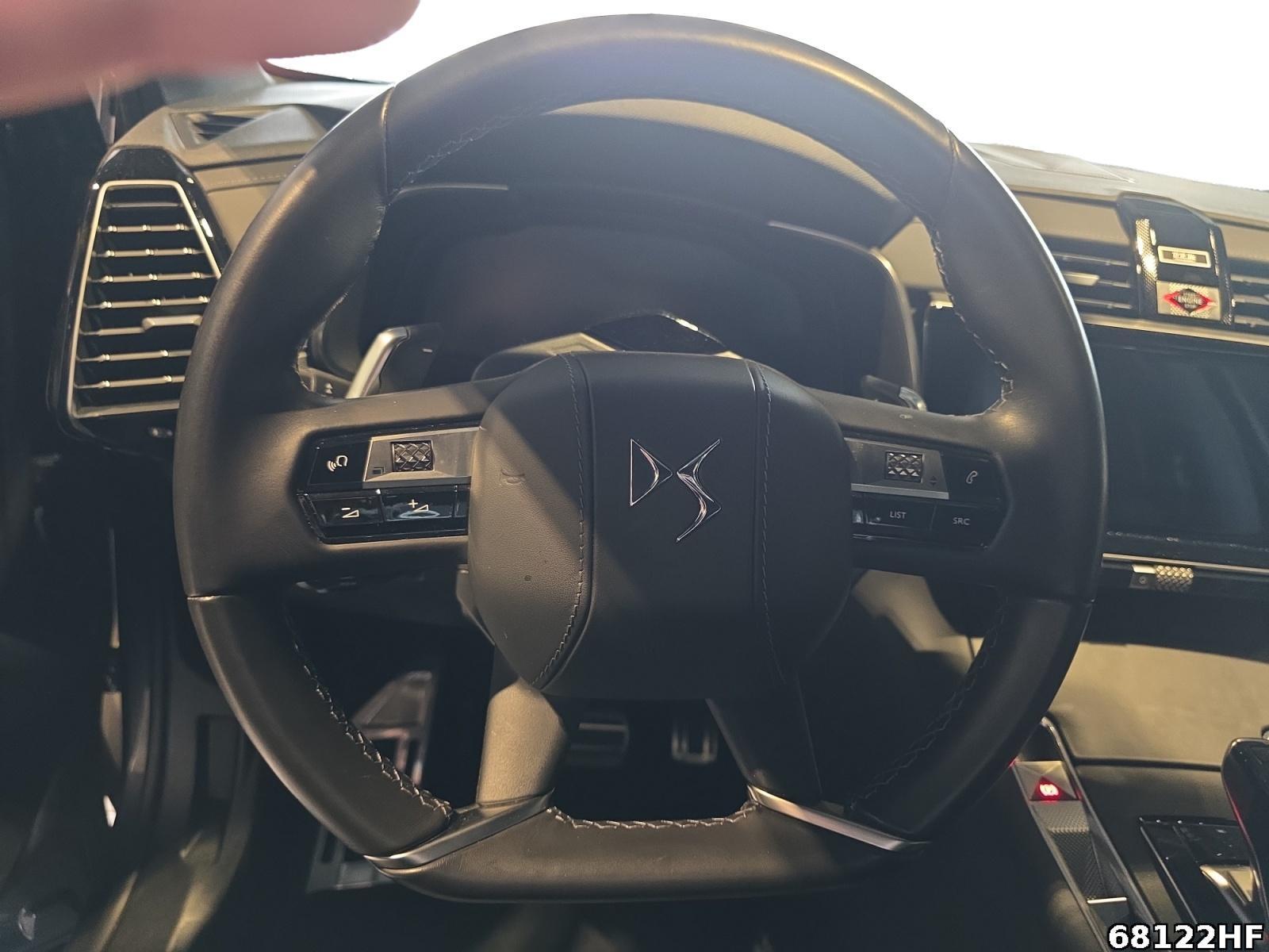 Fahrzeugabbildung DS Automobiles DS7 Crossback Rivoli +FOCAL+LED+