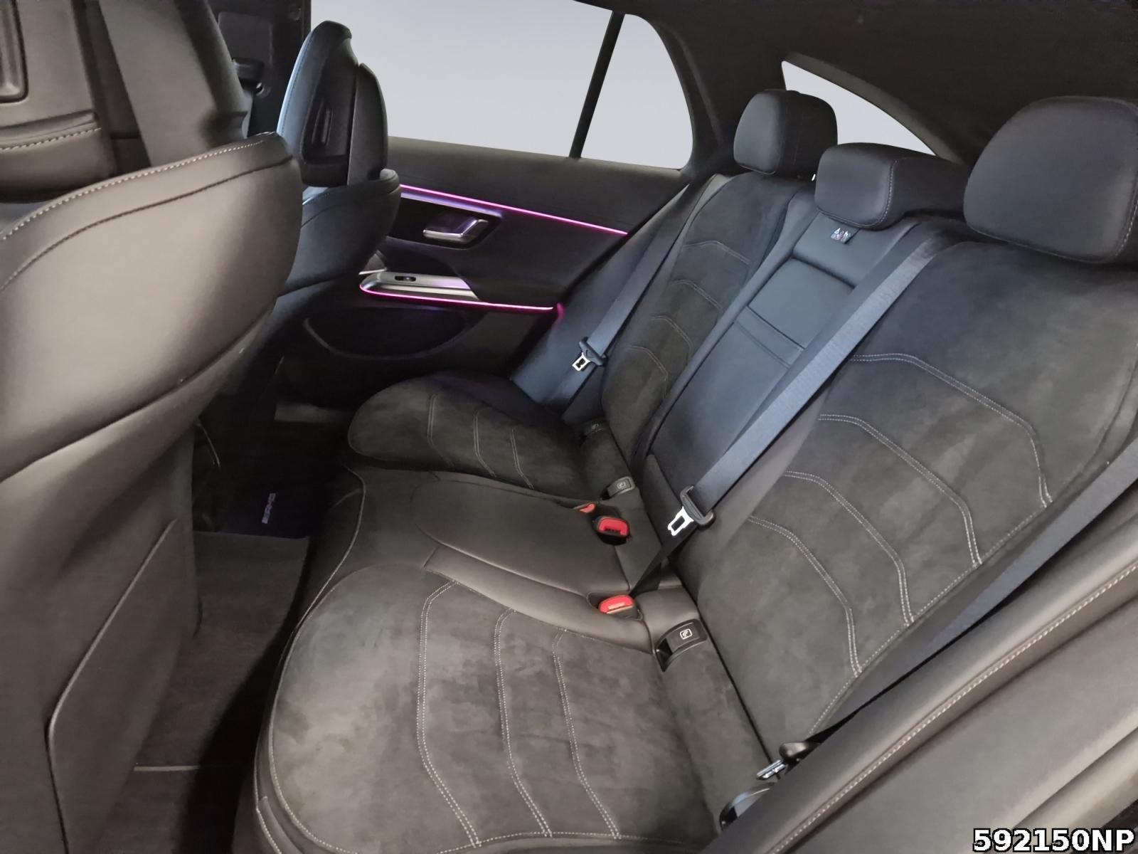 Fahrzeugabbildung Mercedes-Benz E 300 e T AMG Night AHK BURMESTER DISTRONIC LED