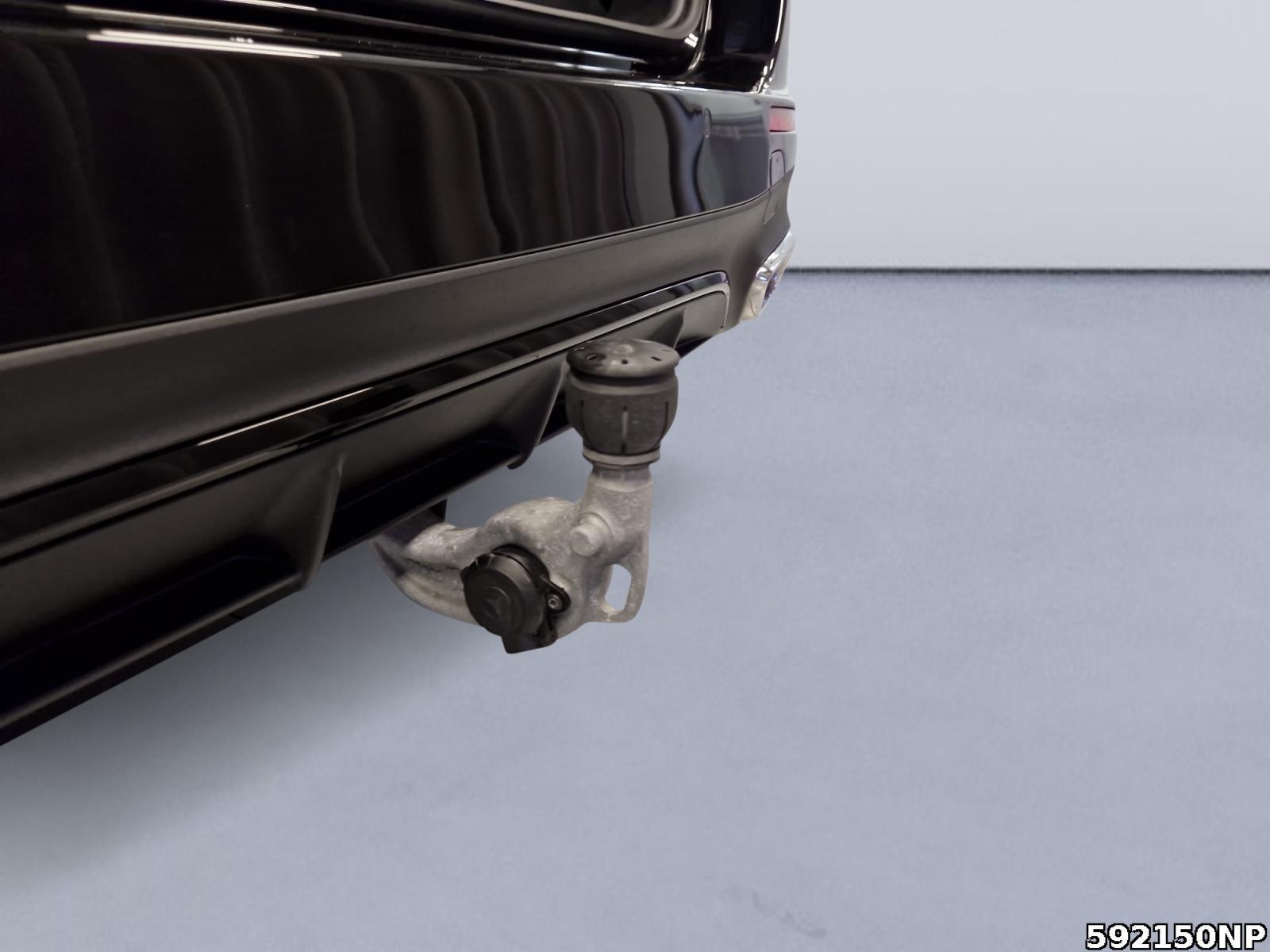 Fahrzeugabbildung Mercedes-Benz E 300 e T AMG Night AHK BURMESTER DISTRONIC LED