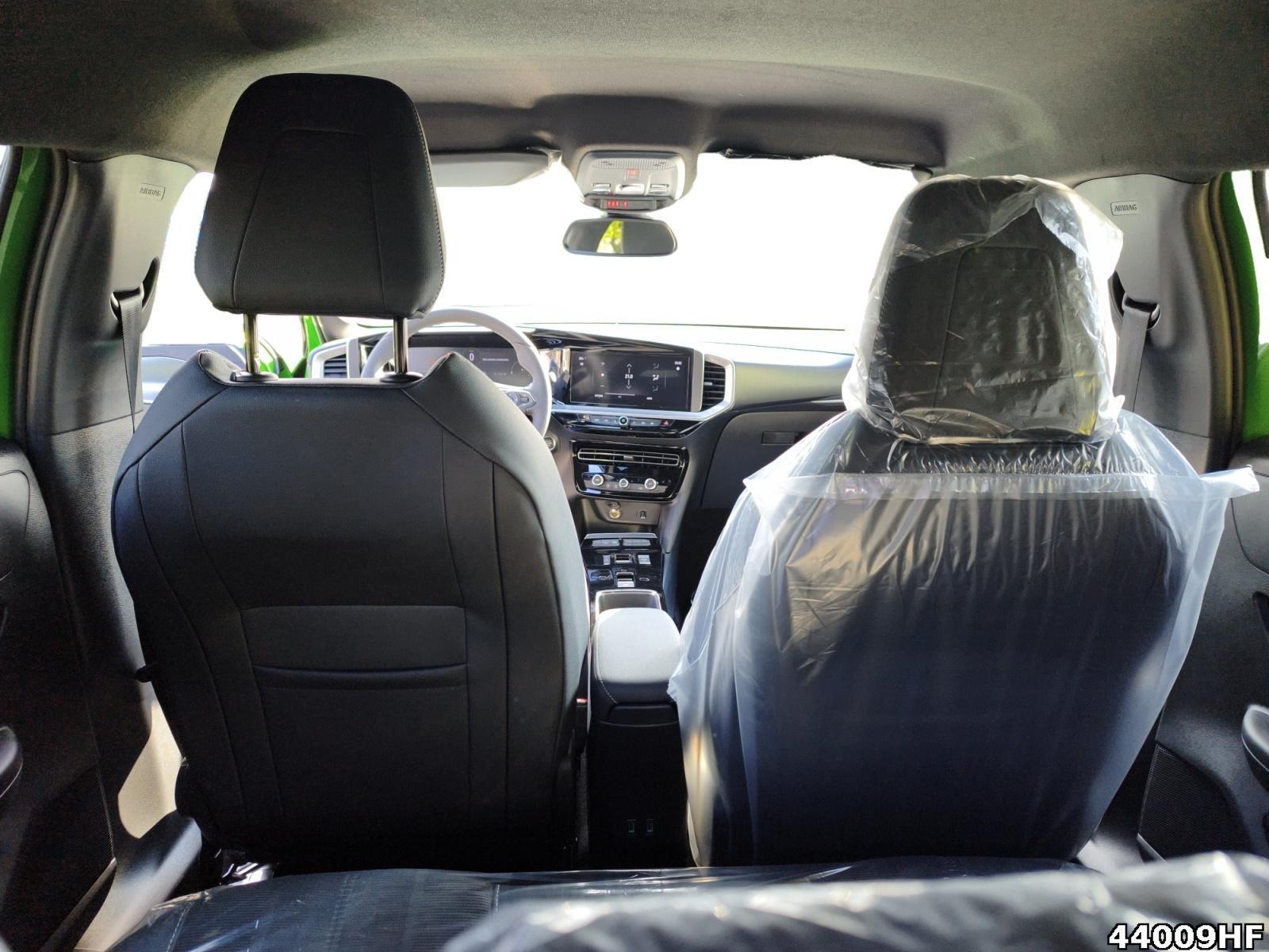 Fahrzeugabbildung Opel Mokka-e GS Elektro LED+KLIMA+SITZH+KAMERA+CHARGE