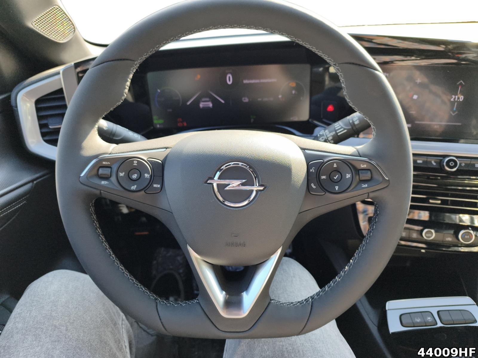 Fahrzeugabbildung Opel Mokka-e GS Elektro LED+KLIMA+SITZH+KAMERA+CHARGE