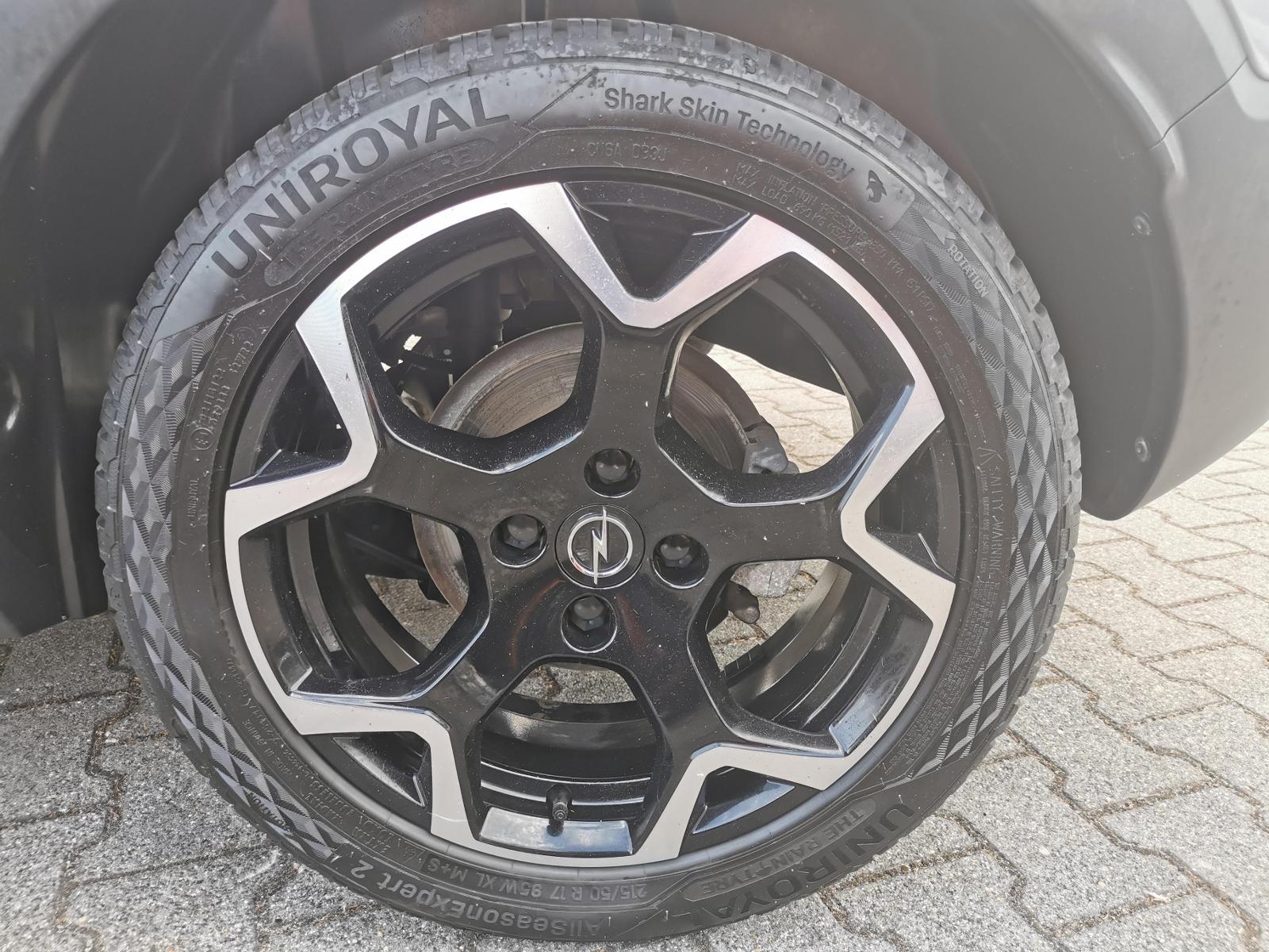 Fahrzeugabbildung Opel Crossland X Ultimate*SHZ*PDC+Cam*Head-Up*Navi*