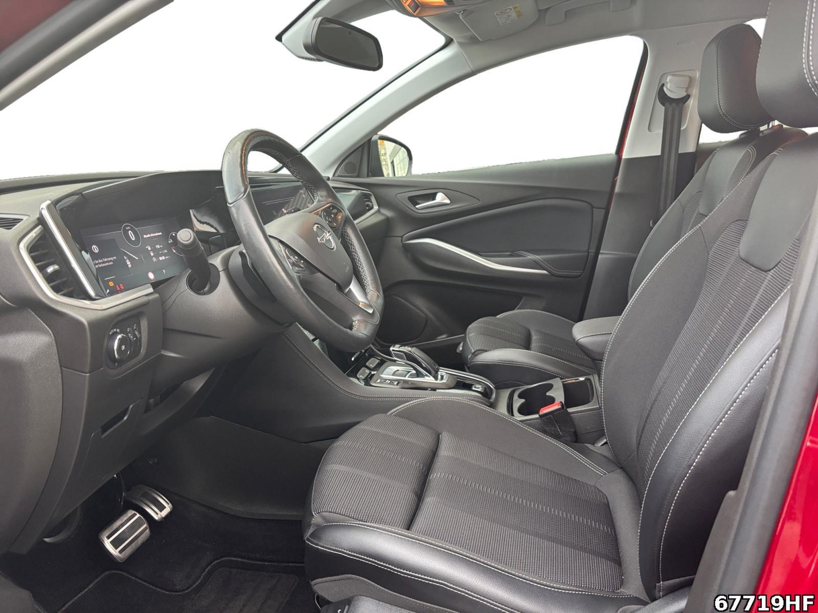 Fahrzeugabbildung Opel Grandland X +SHZ+NAVI+CARPLAY+DAB+LED+BLUETOOTH