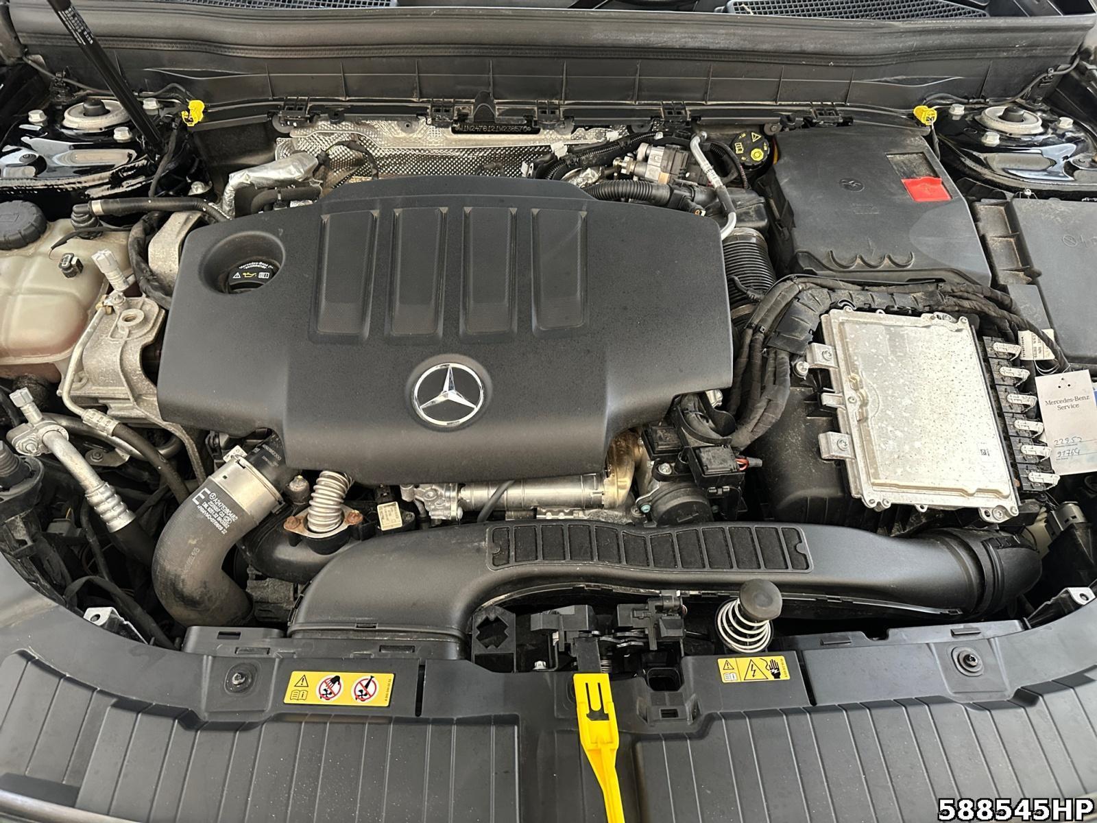 Fahrzeugabbildung Mercedes-Benz GLB 200 d Progressive DISTRONIC Panorama Kamera