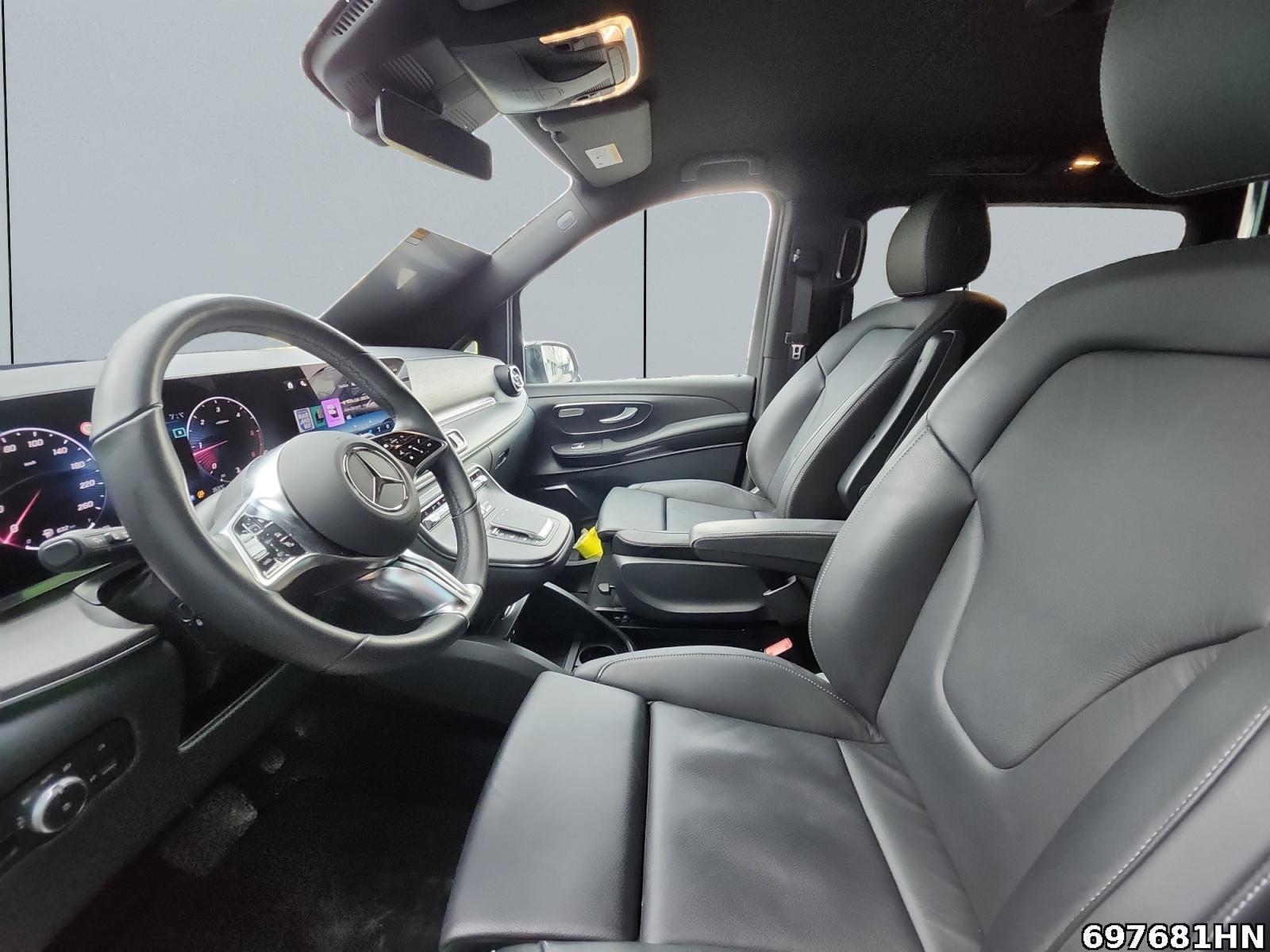 Fahrzeugabbildung Mercedes-Benz V 300 d AVANTGARDE Lang*Distronic*360Kamera*