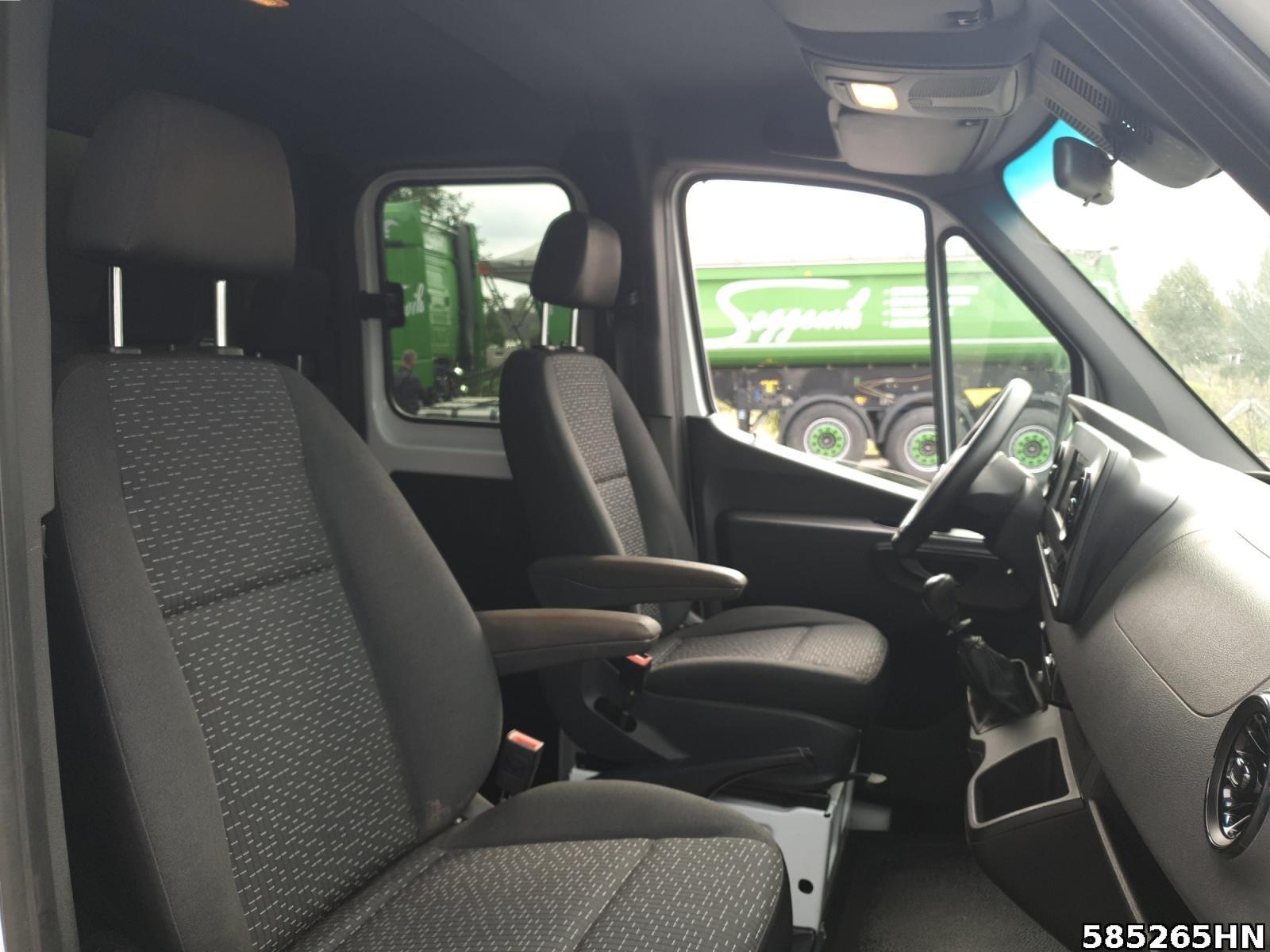 Fahrzeugabbildung Mercedes-Benz Sprinter 314CDI DOKA*STandh*AHK*Klima*Navi*6-Si