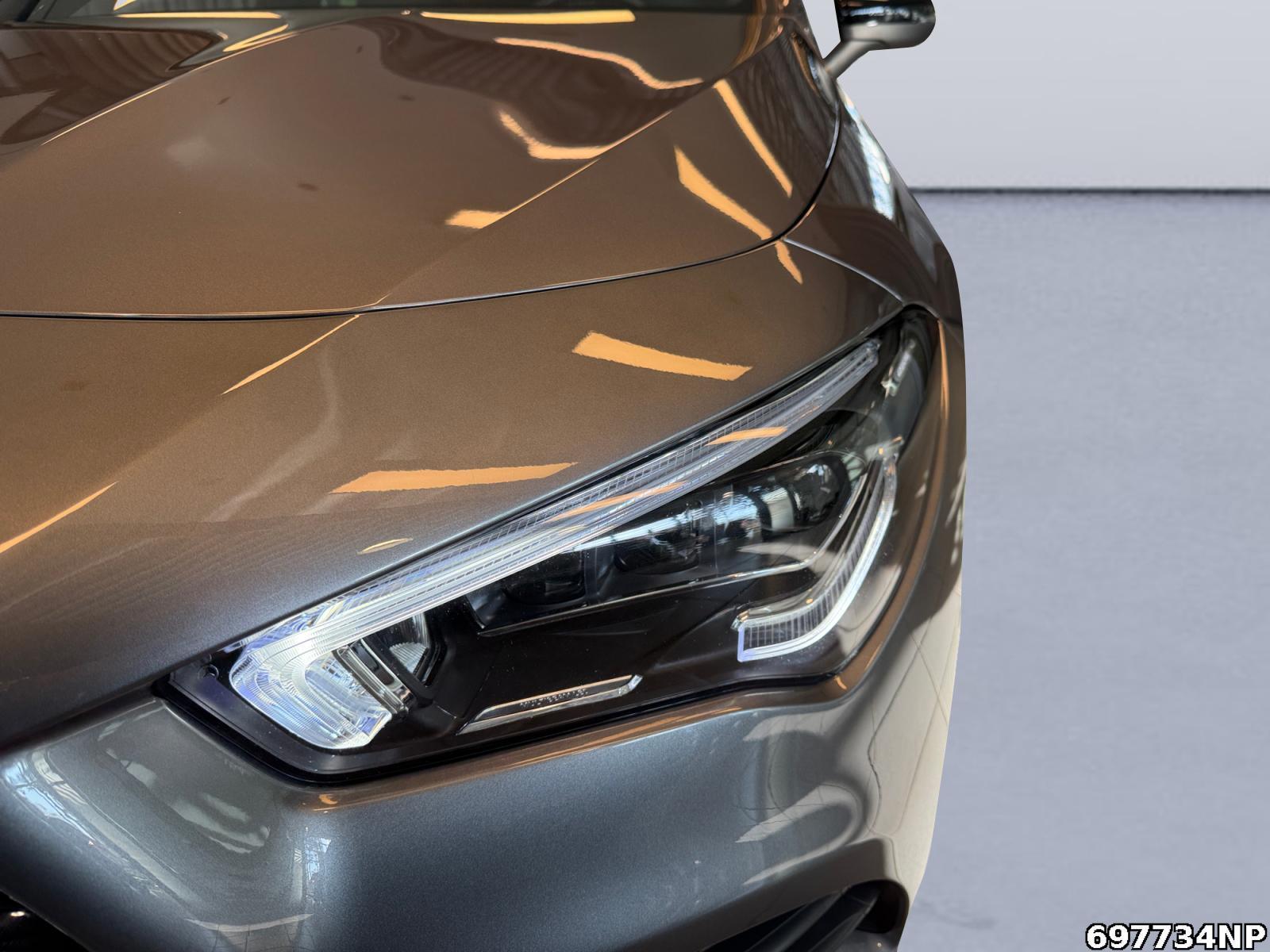 Fahrzeugabbildung Mercedes-Benz CLA 200 Shooting Brake AMG Line Night MULTIBEAM Carplay 19