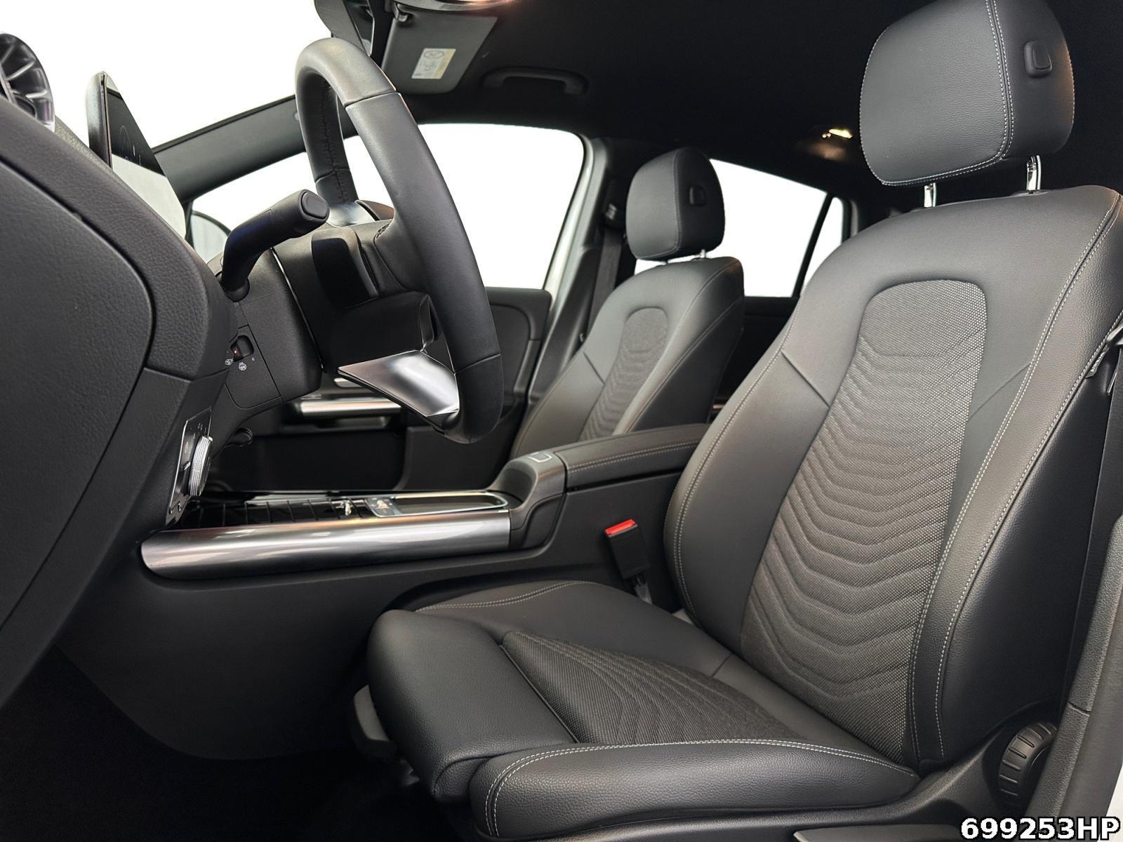 Fahrzeugabbildung Mercedes-Benz EQA 4M Progressive Advanced Kamera Totw.18