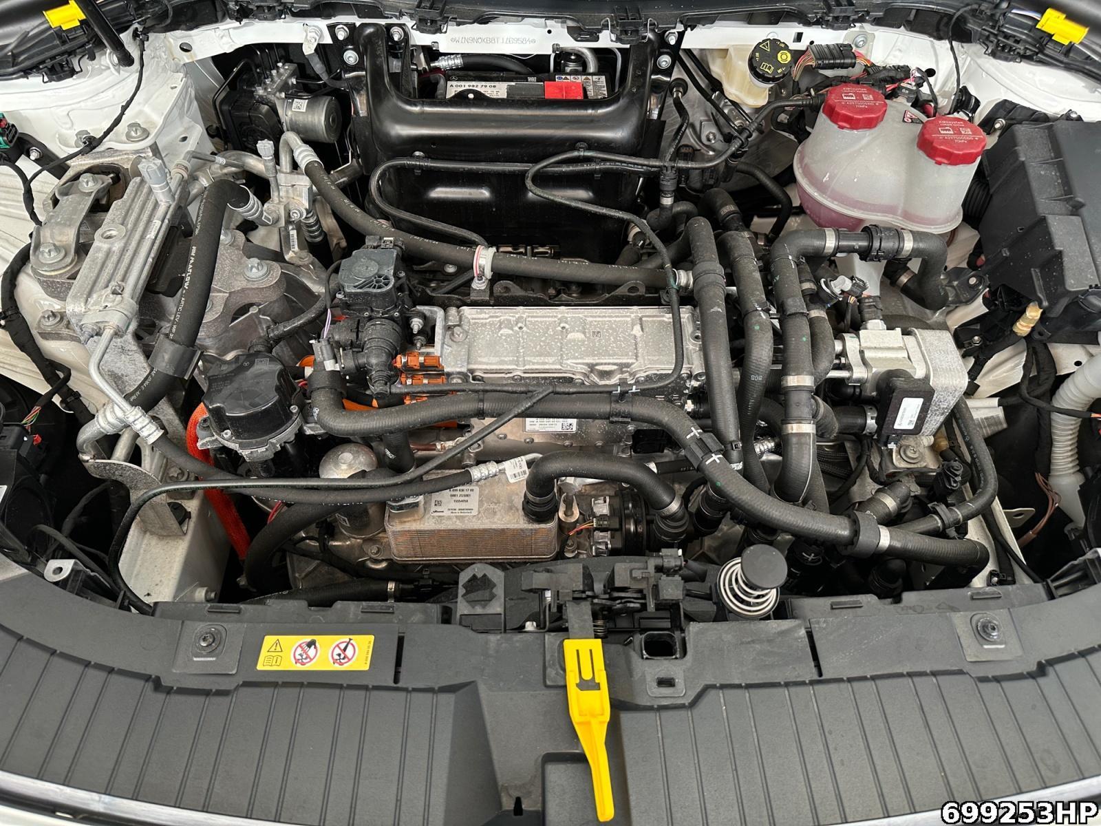 Fahrzeugabbildung Mercedes-Benz EQA 4M Progressive Advanced Kamera Totw.18