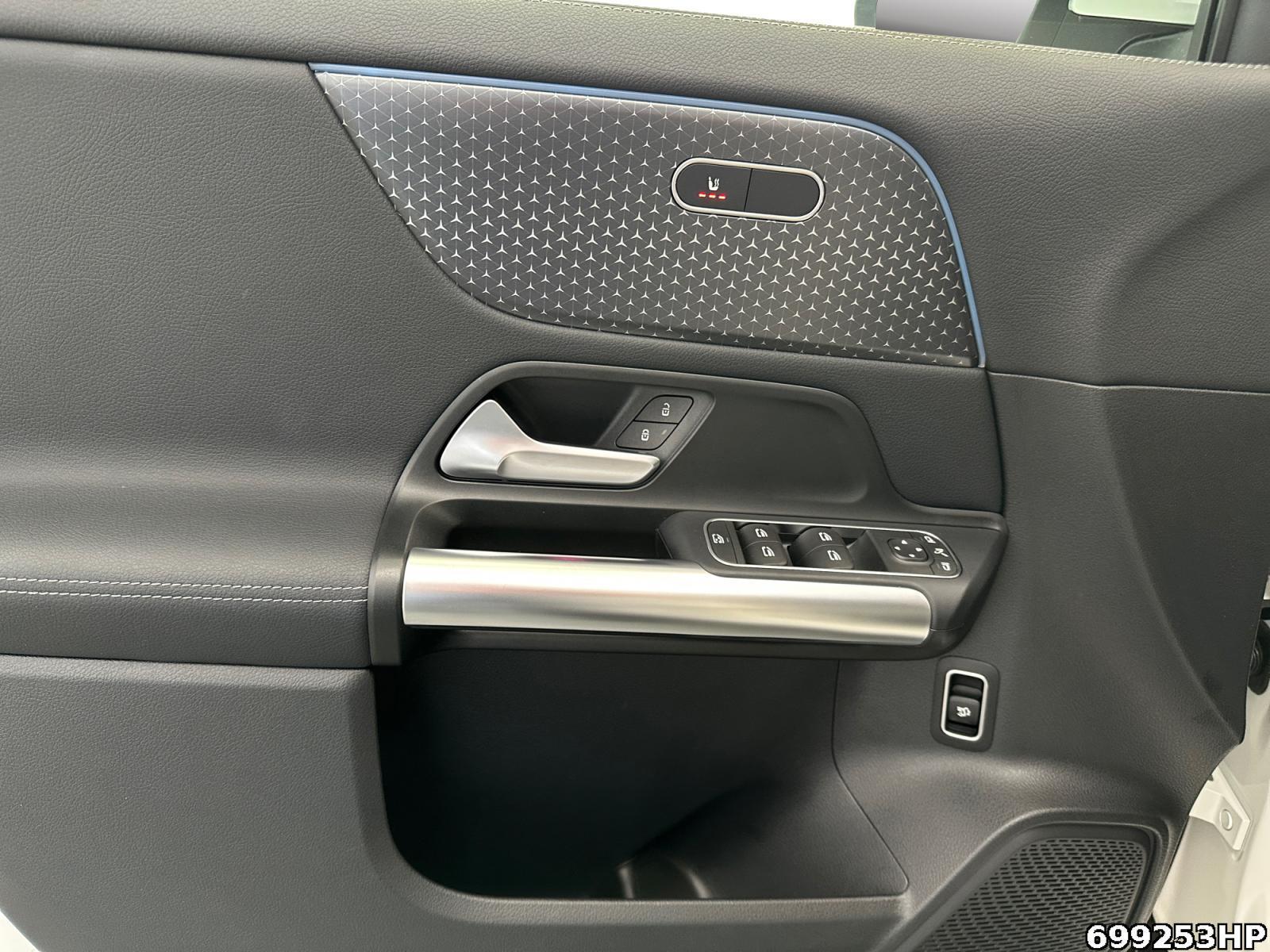 Fahrzeugabbildung Mercedes-Benz EQA 4M Progressive Advanced Kamera Totw.18