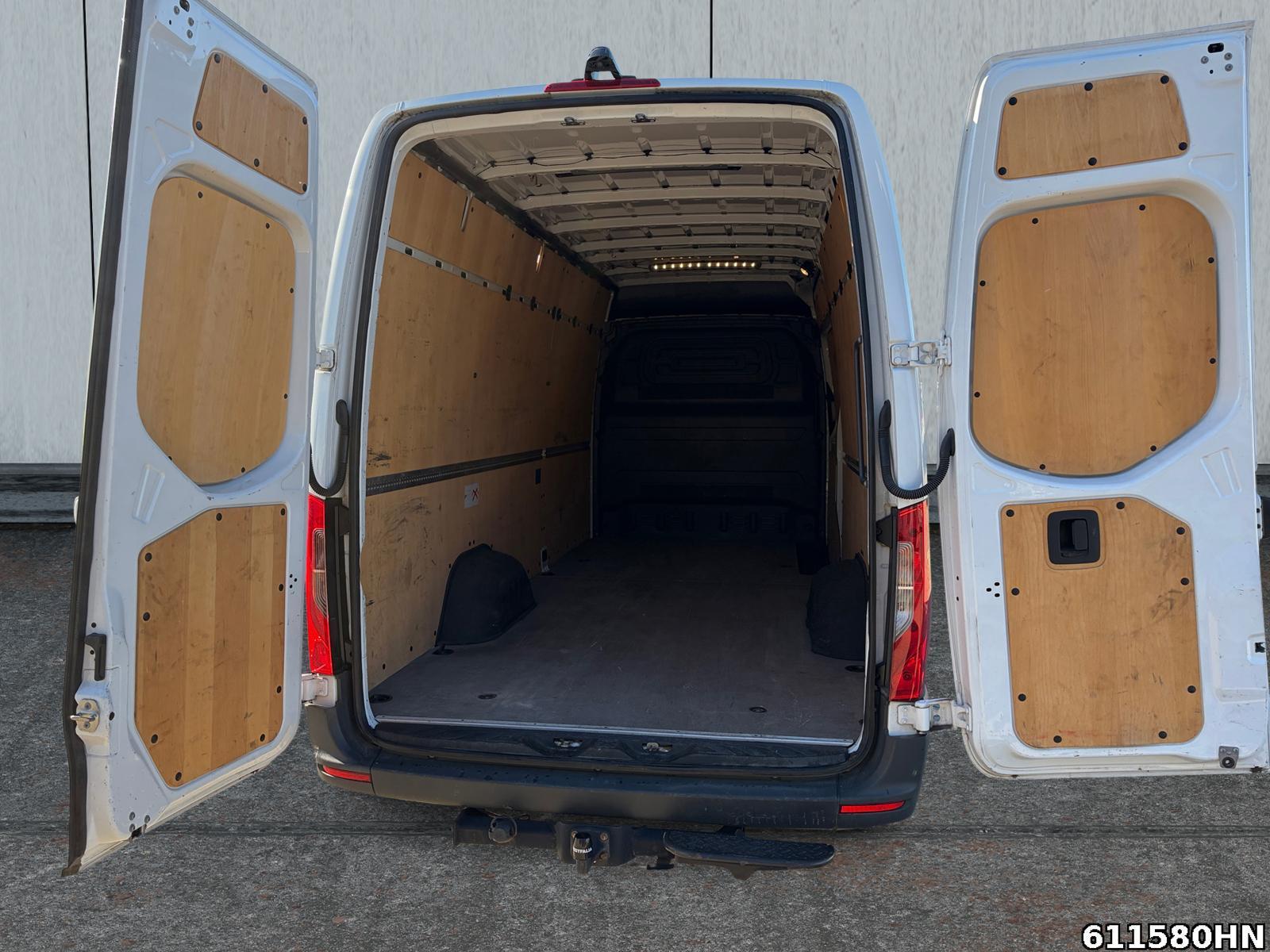 Fahrzeugabbildung Mercedes-Benz Sprinter 317 CDI *L3H2*AHK3,5t ab Werk*Klima*Kam