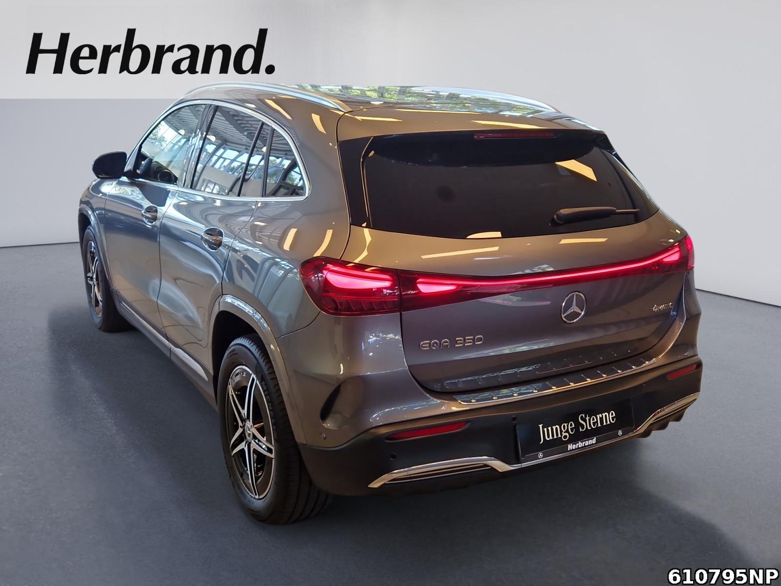 Fahrzeugabbildung Mercedes-Benz EQA 4M AMG Totwinkel Kamera CarPlay LED