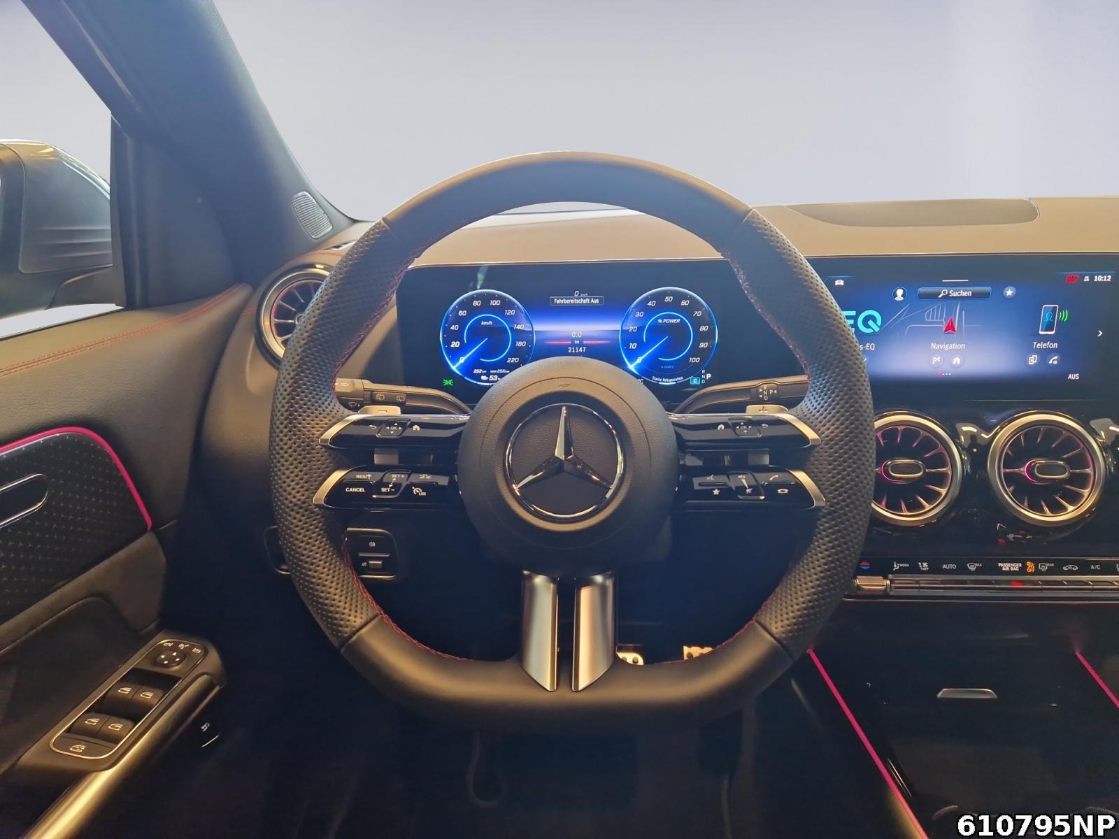Fahrzeugabbildung Mercedes-Benz EQA 4M AMG Totwinkel Kamera CarPlay LED