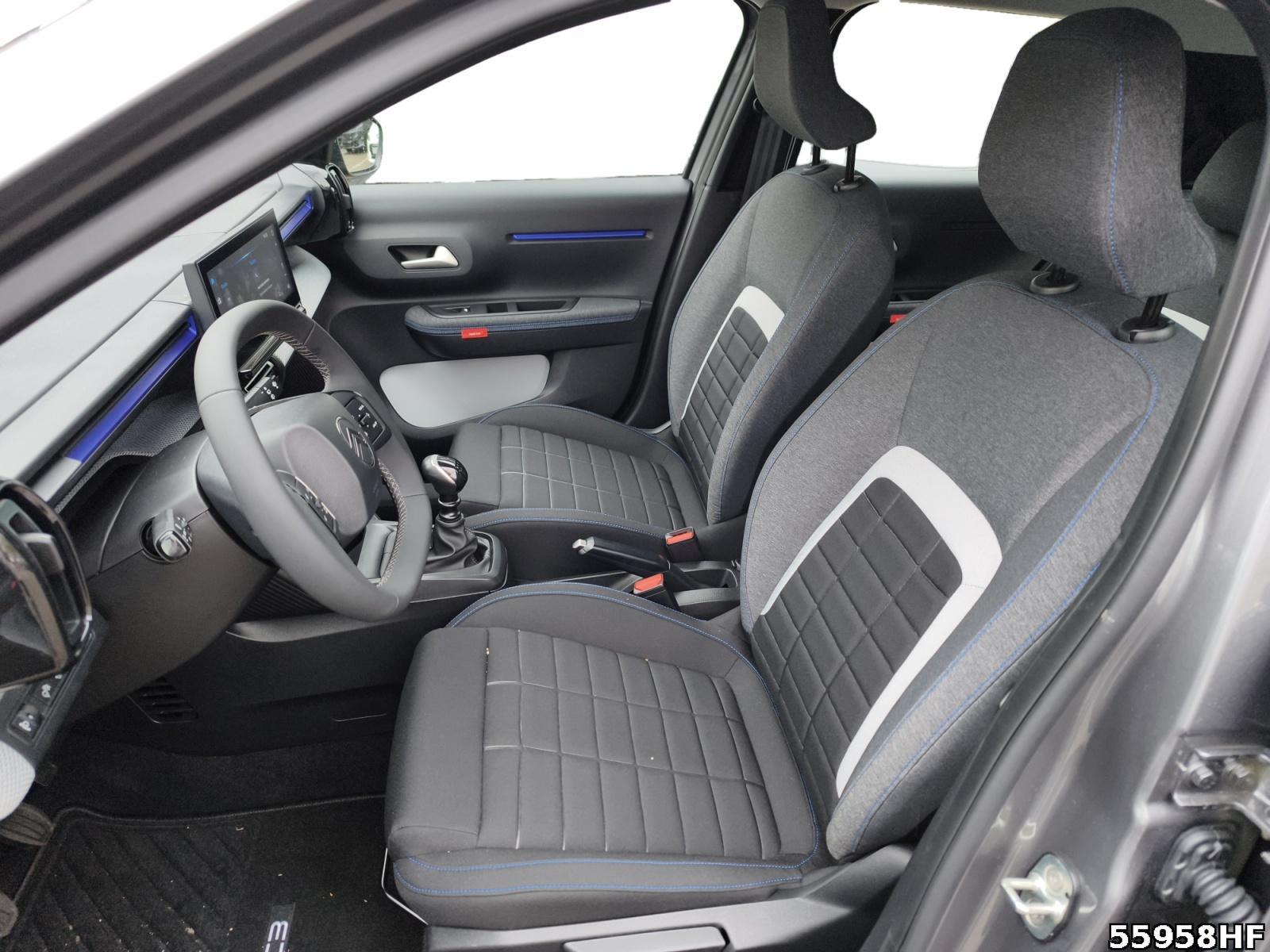 Fahrzeugabbildung Citroën C3 Plus 100 PS MT
