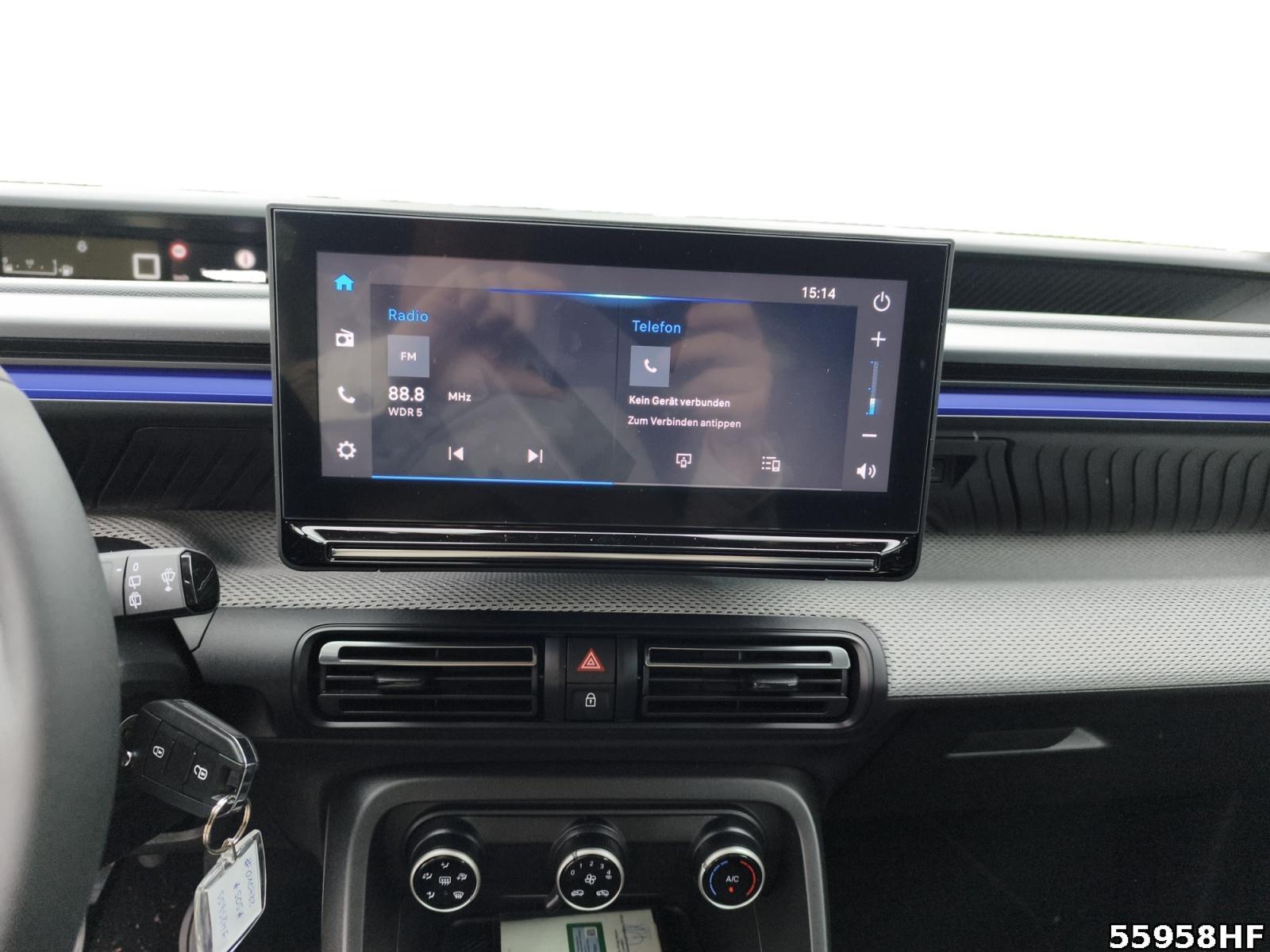 Fahrzeugabbildung Citroën C3 Plus 100 PS MT
