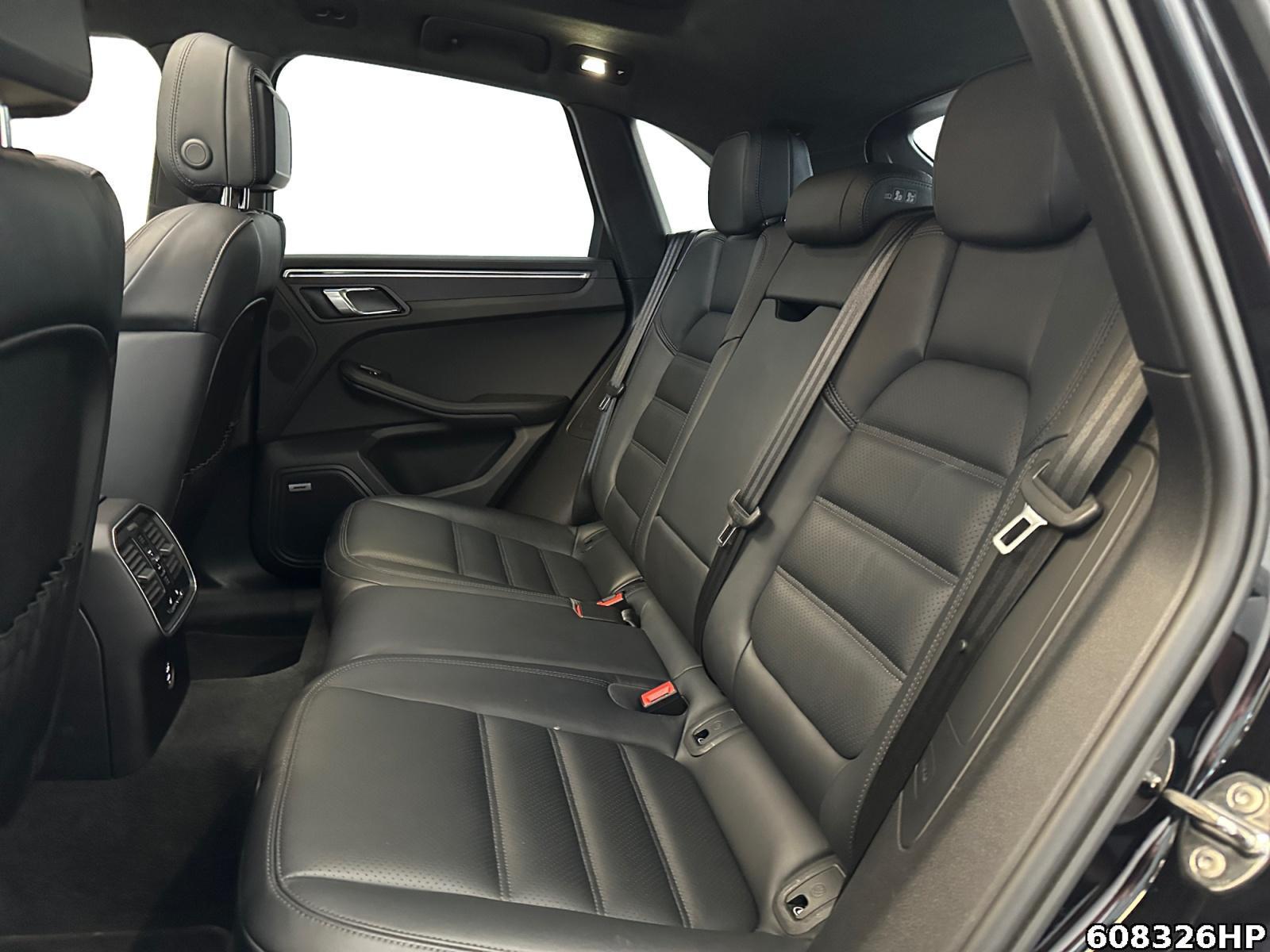 Fahrzeugabbildung Porsche Macan GTS AHK Bose Sound Pano Sport Chrono 360°