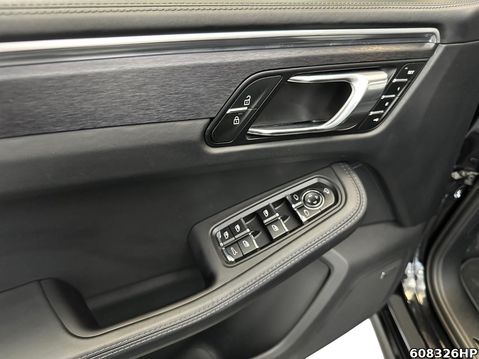 Fahrzeugabbildung Porsche Macan GTS AHK Bose Sound Pano Sport Chrono 360°