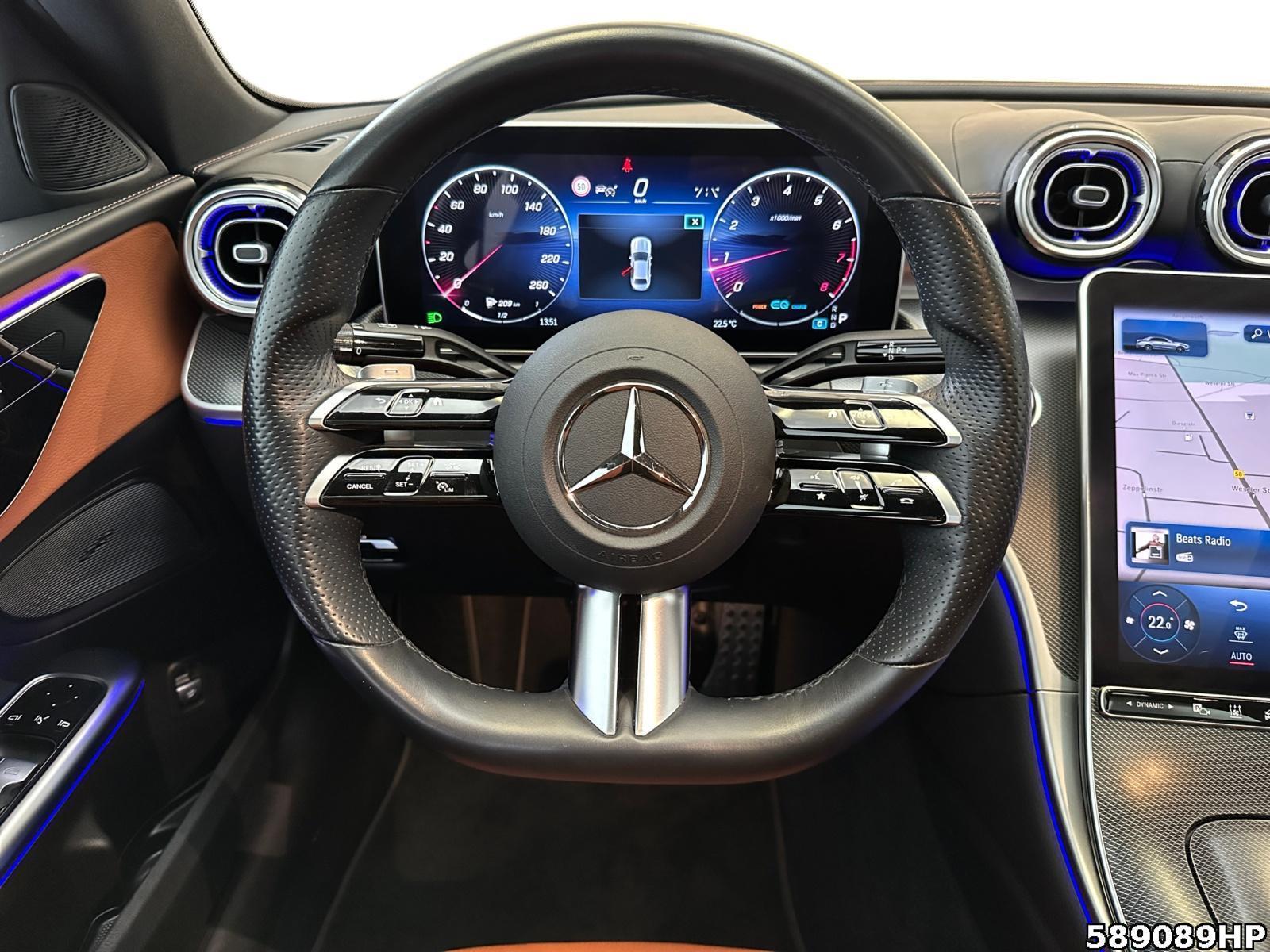 Fahrzeugabbildung Mercedes-Benz C 180 AMG Line DISTRONIC Night Panorama Standhz.