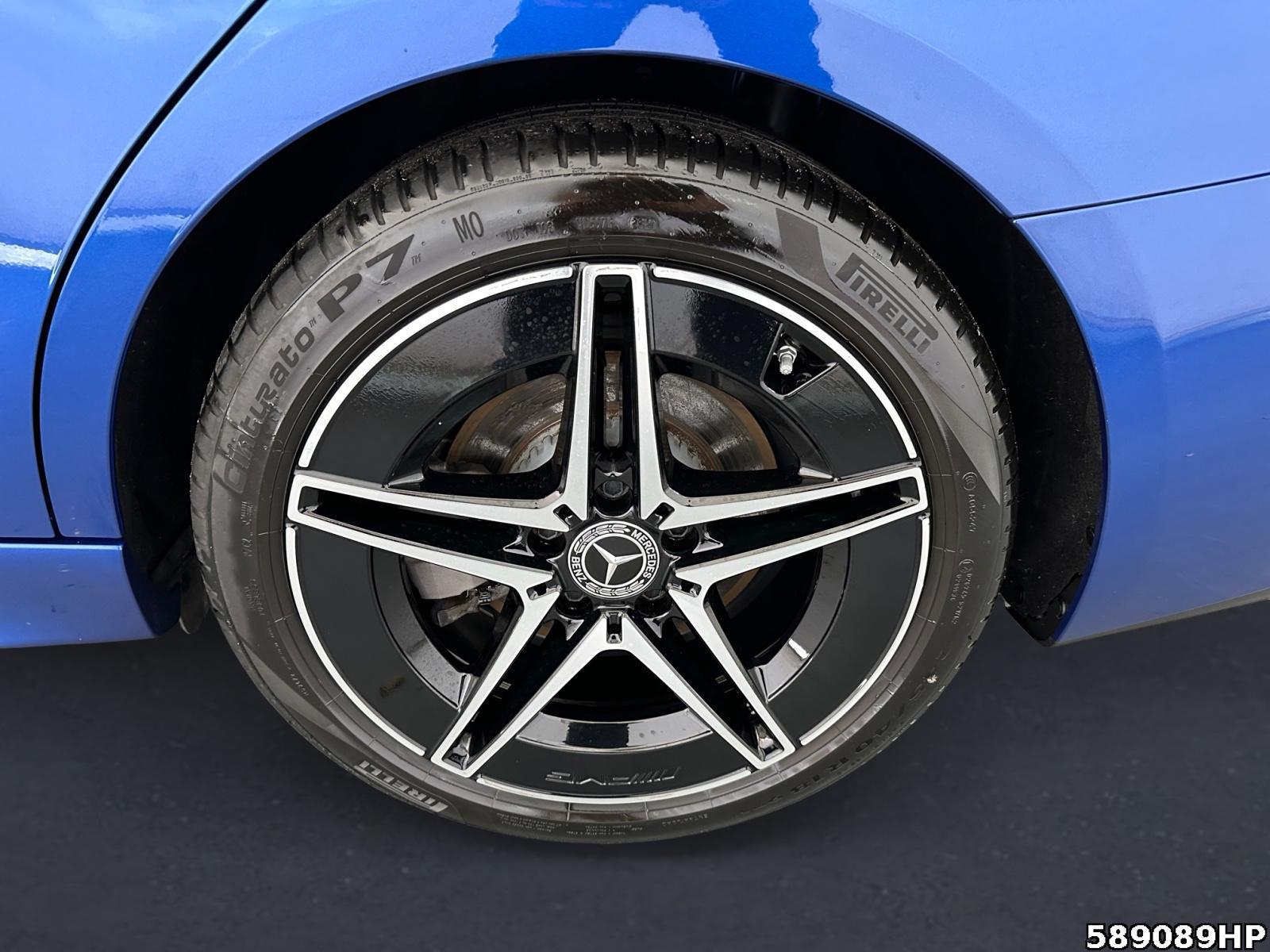 Fahrzeugabbildung Mercedes-Benz C 180 AMG Line DISTRONIC Night Panorama Standhz.