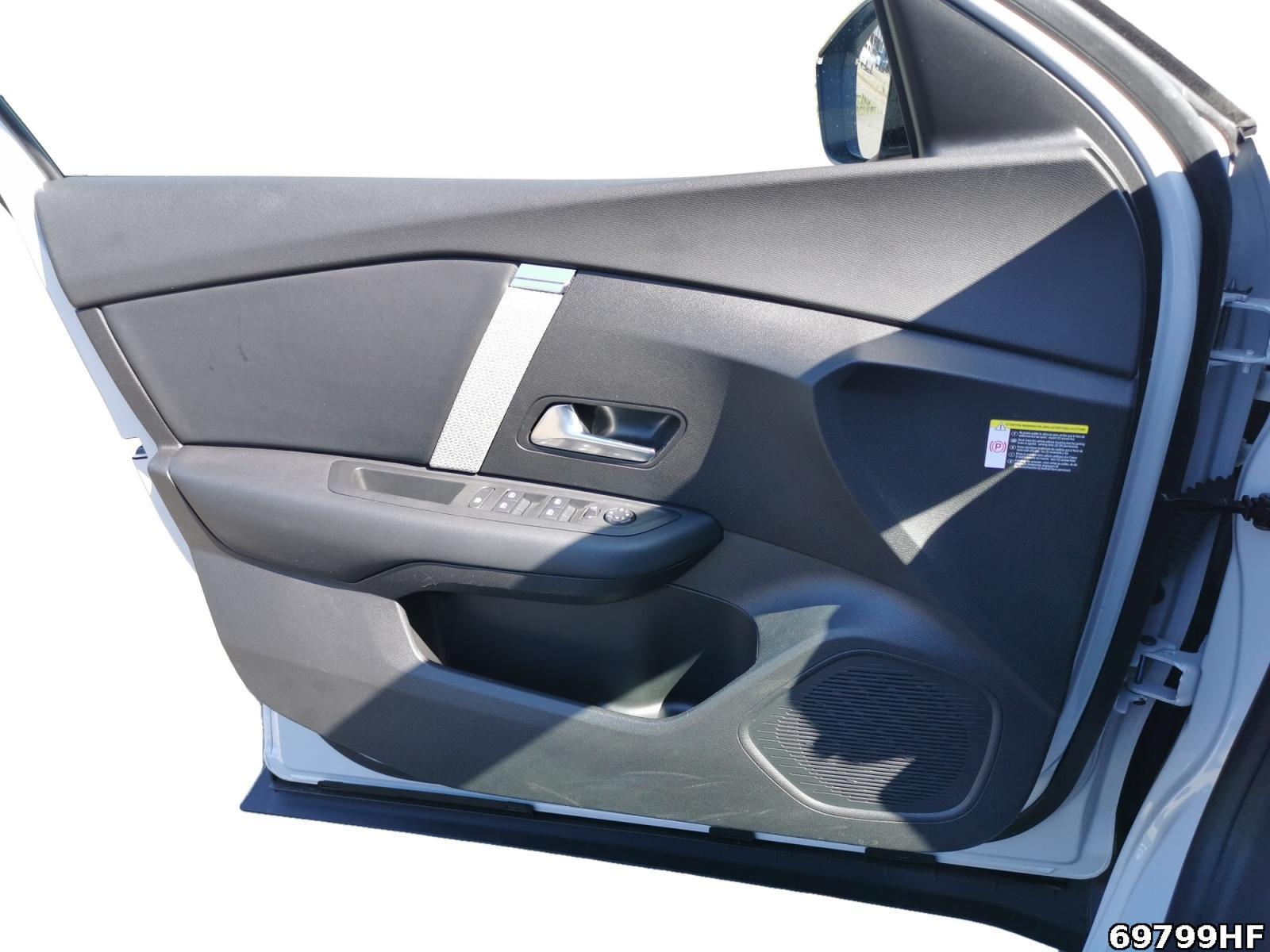 Fahrzeugabbildung Citroën C4 1.2 PureTech 130 Max*360°Kamera*SHZ*PDC*