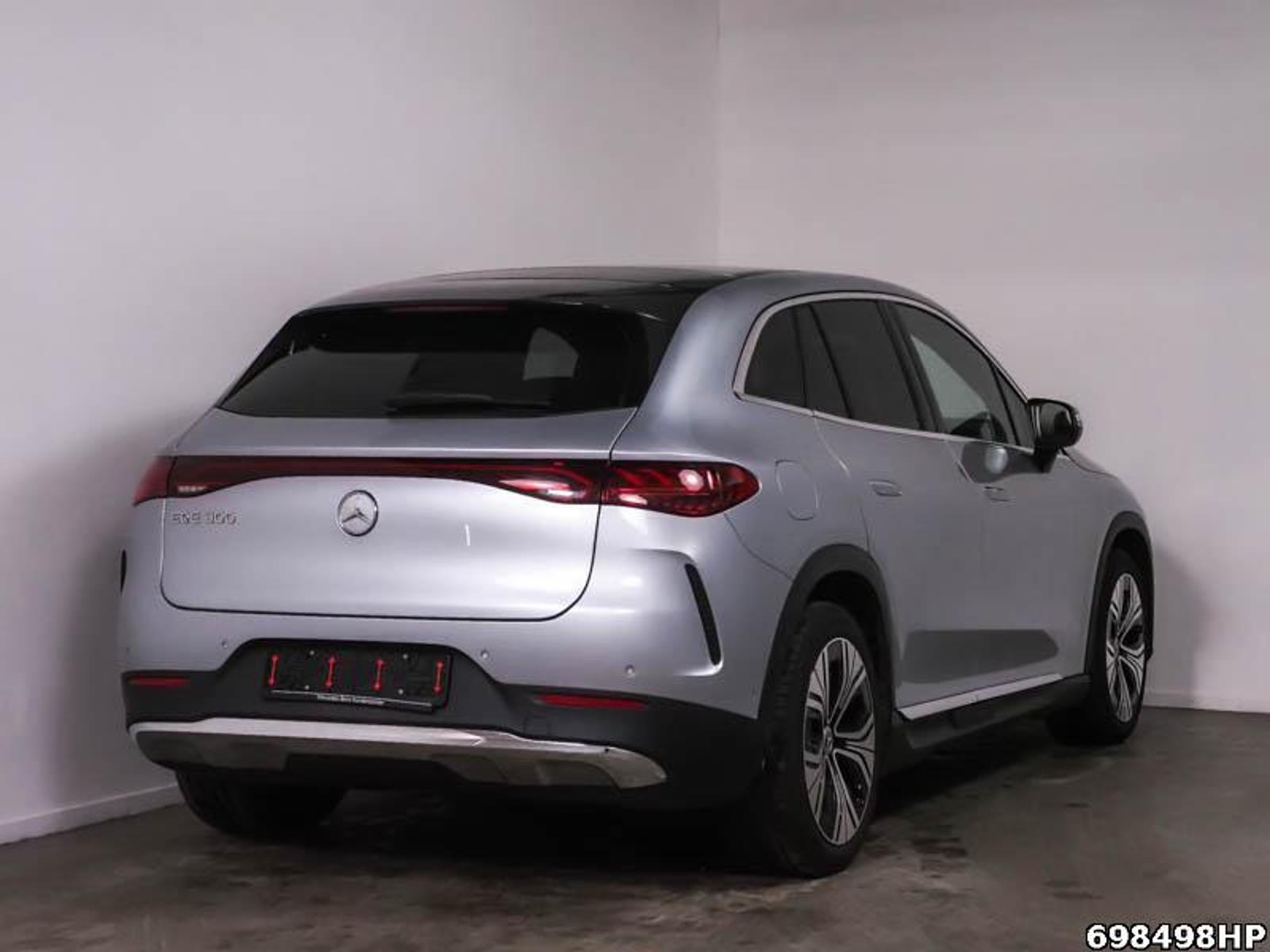 Fahrzeugabbildung Mercedes-Benz EQE SUV 300 Electric Art Distronic Memory 20
