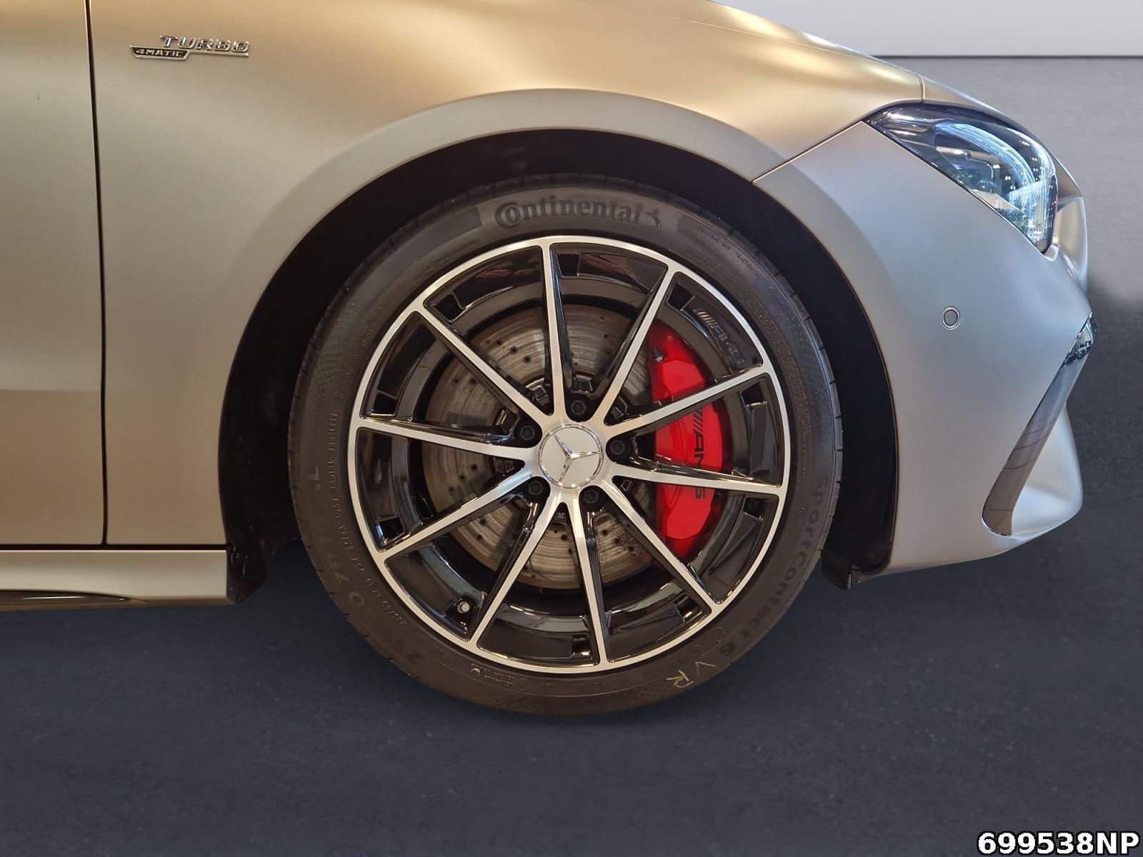 Fahrzeugabbildung Mercedes-Benz CLA 35 AMG 4M Pano Night Burmester Multibeam 360