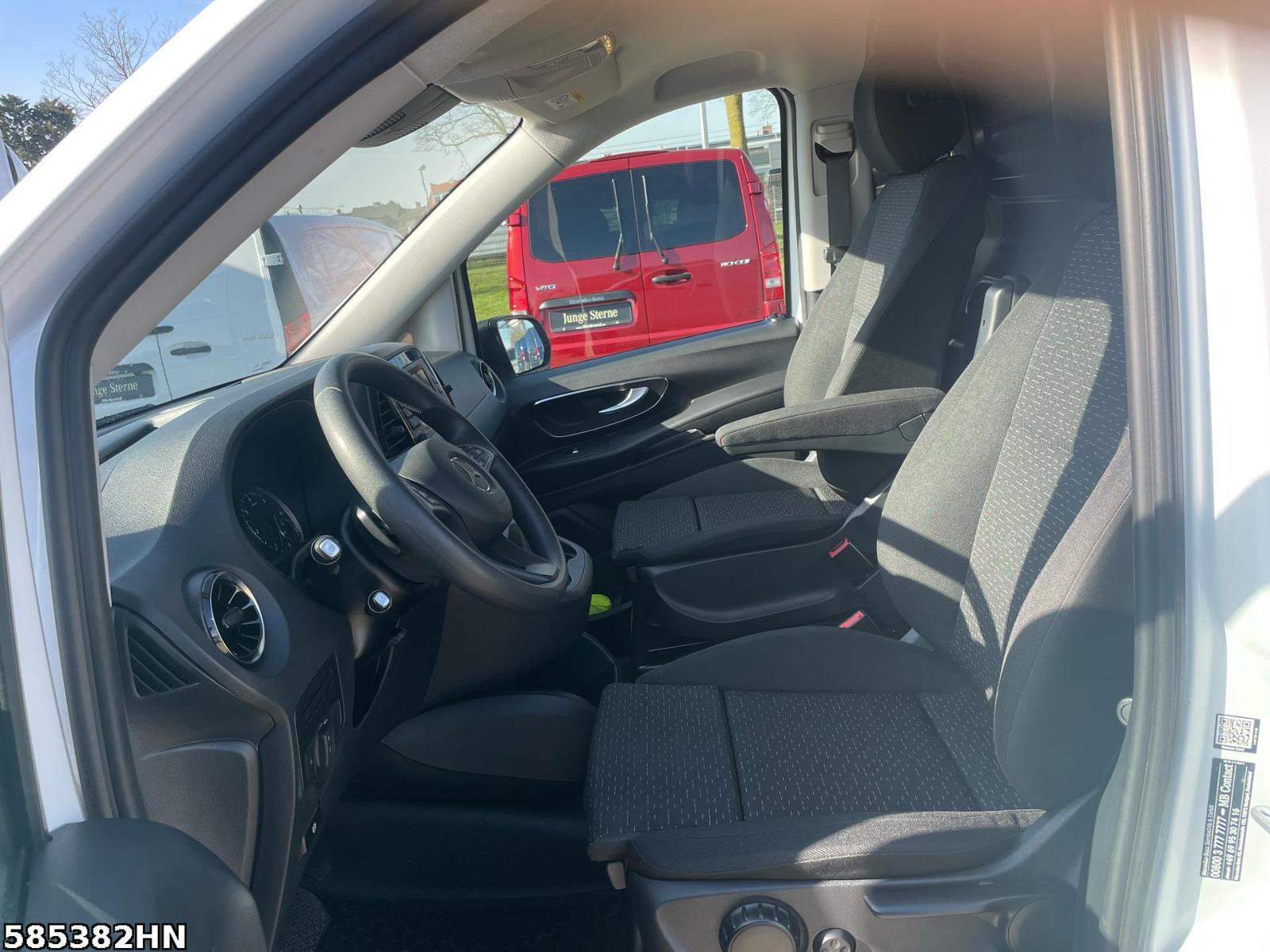 Fahrzeugabbildung Mercedes-Benz Vito 114 CDI *AUTOM*LED*STHZ*KLIMA*HECKTÜR*NAVI*
